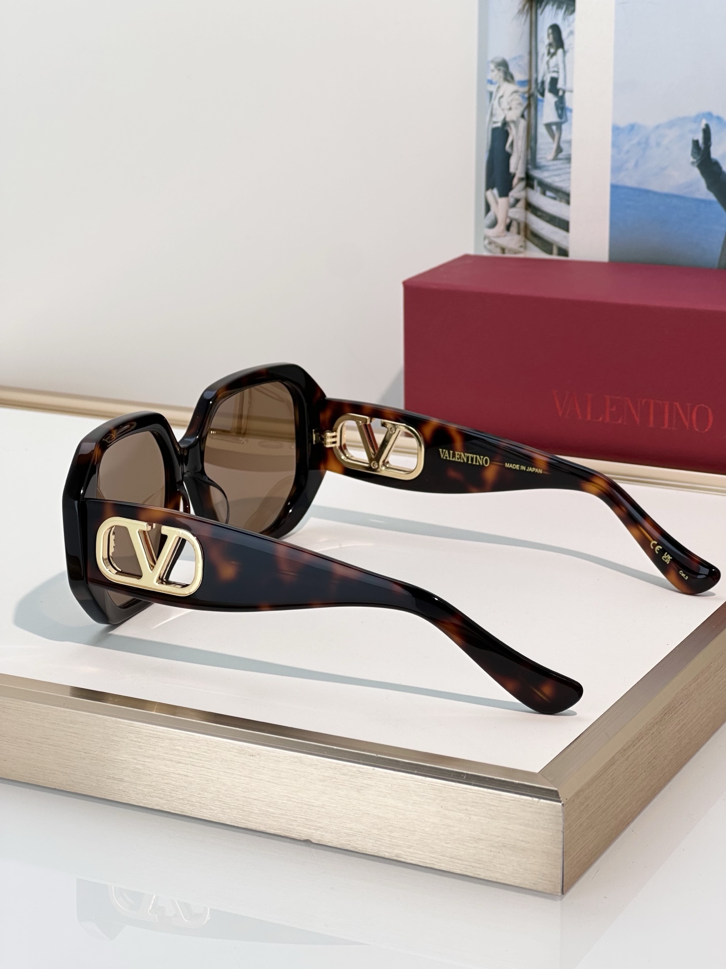 Designer Sunglasses VG0003SA