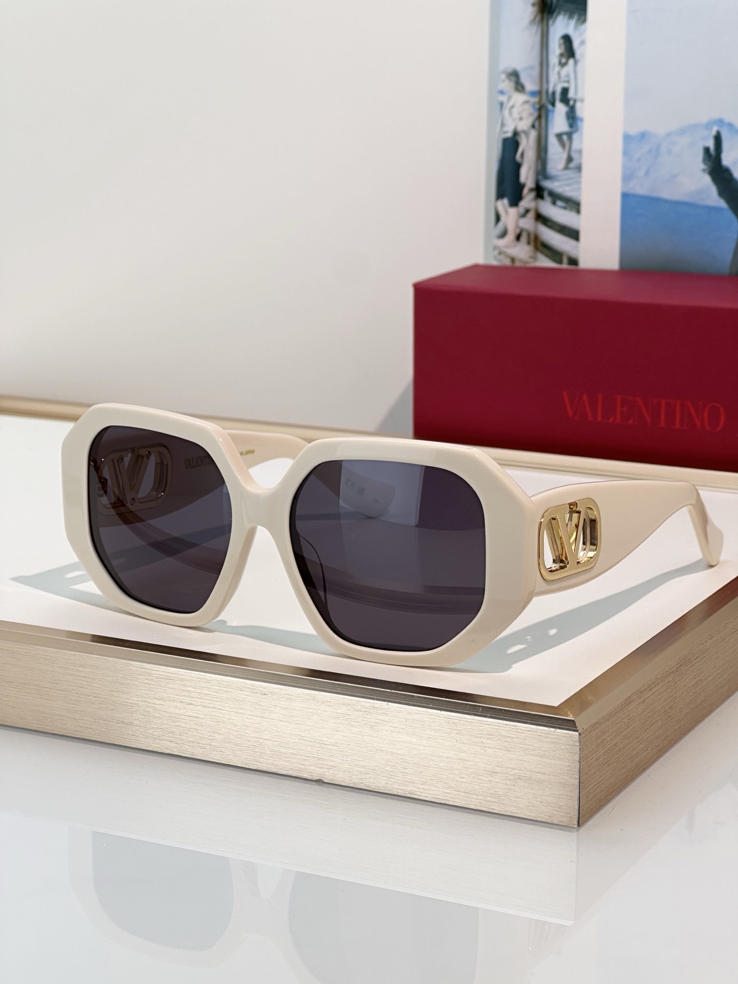 Designer Sunglasses VG0003SA