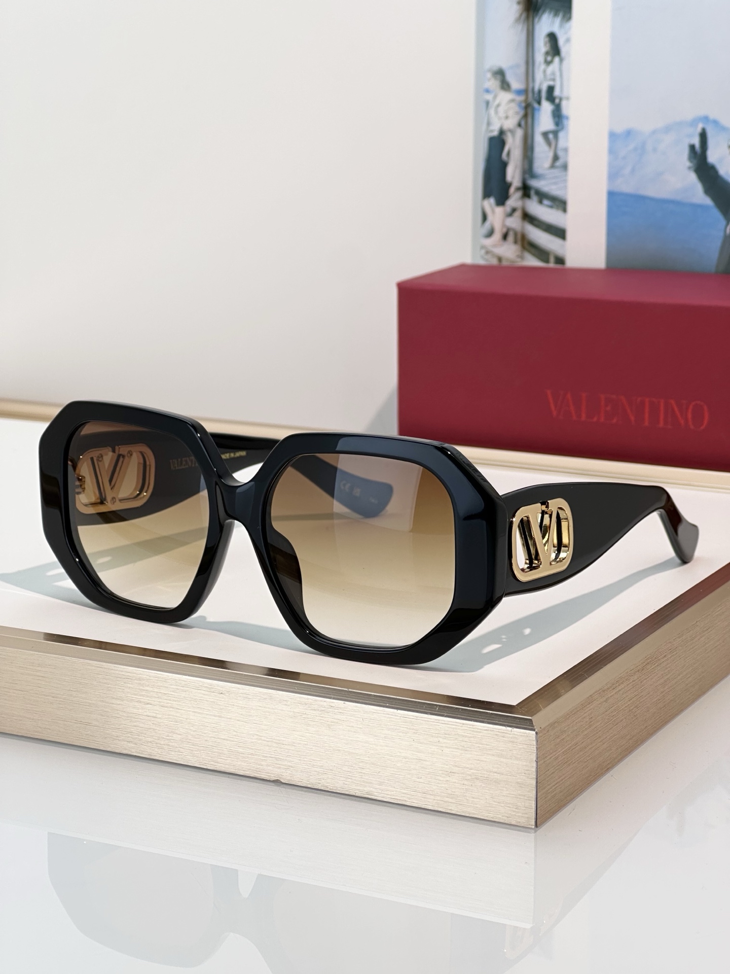 Designer Sunglasses VG0003SA