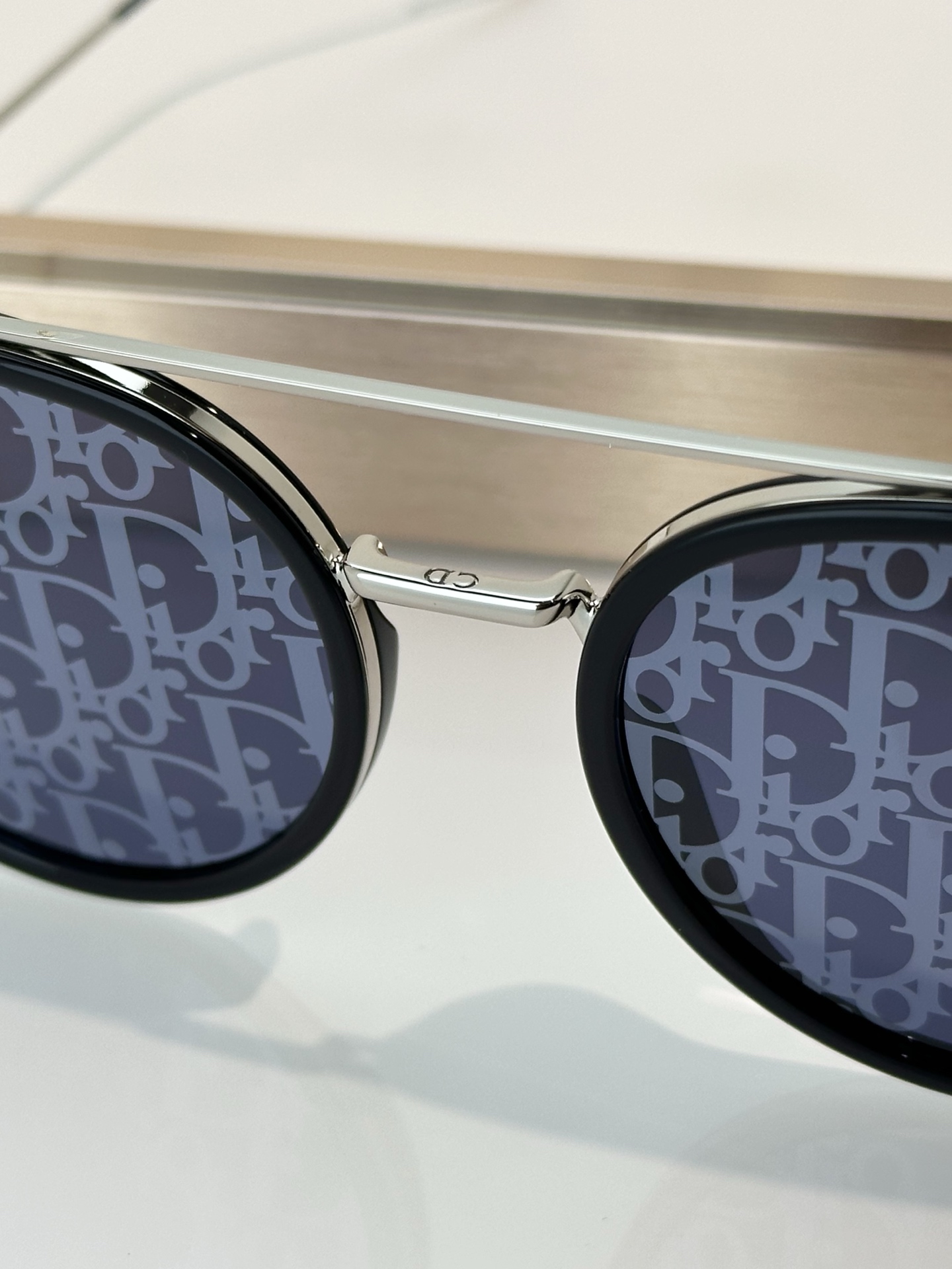 Designer Sunglasses 0219S