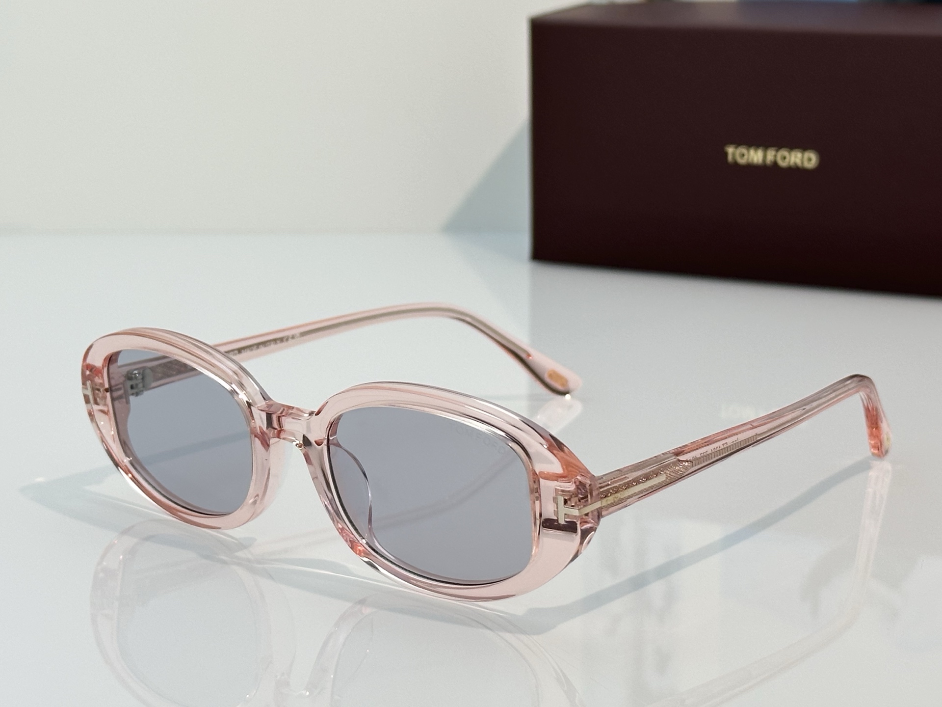 Designer Sunglasses FT1364
