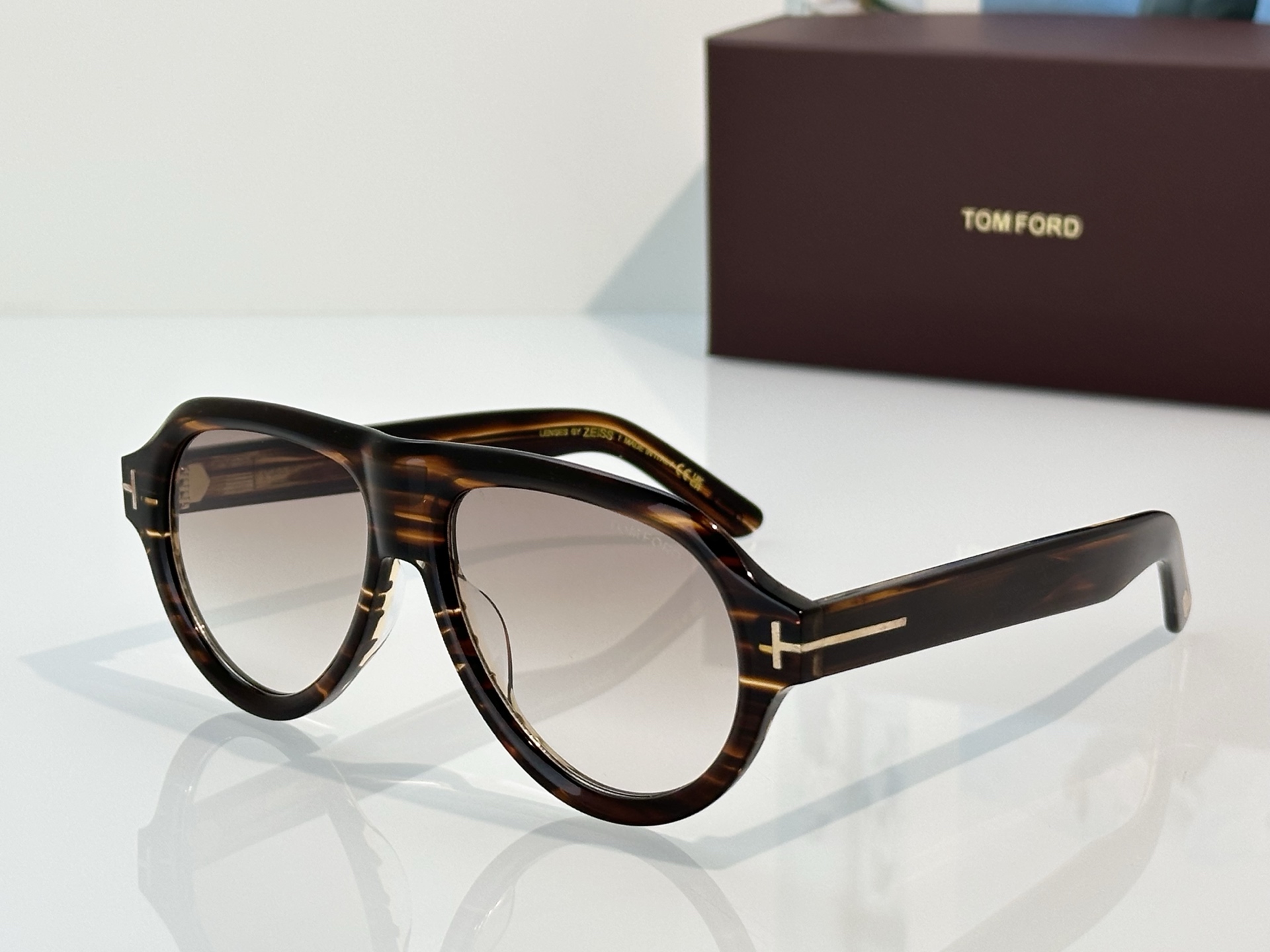 Designer Sunglasses TF1225