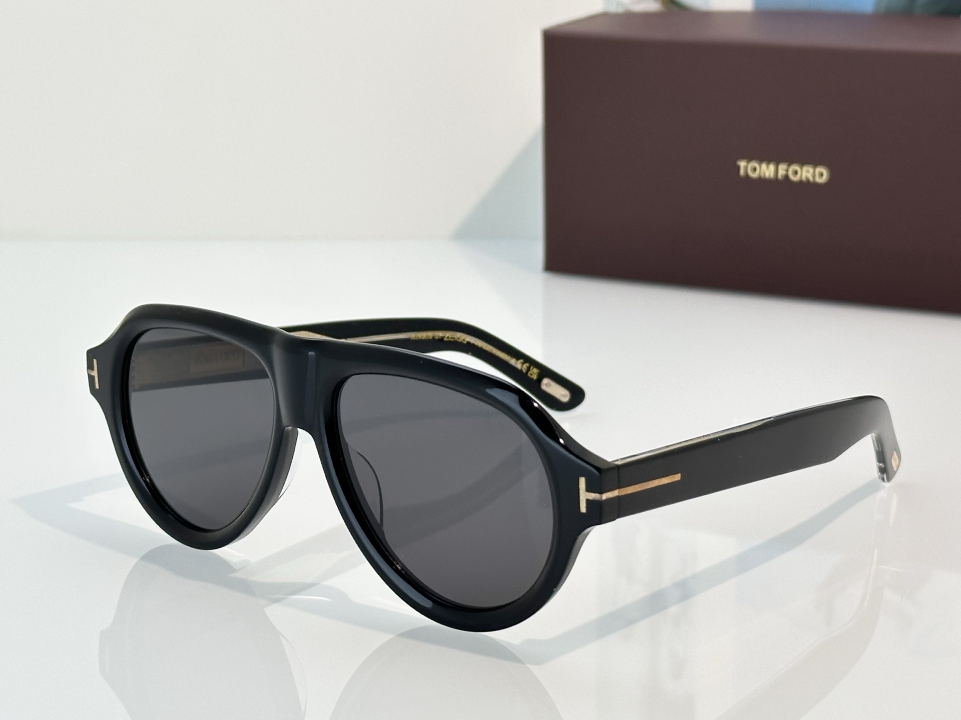 Designer Sunglasses TF1225