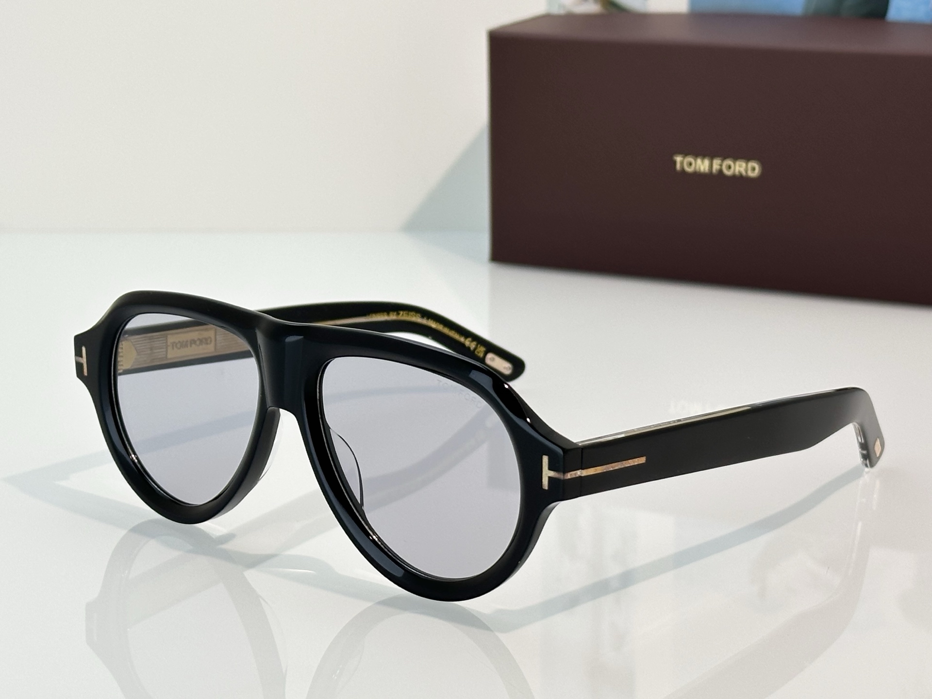 Designer Sunglasses TF1225