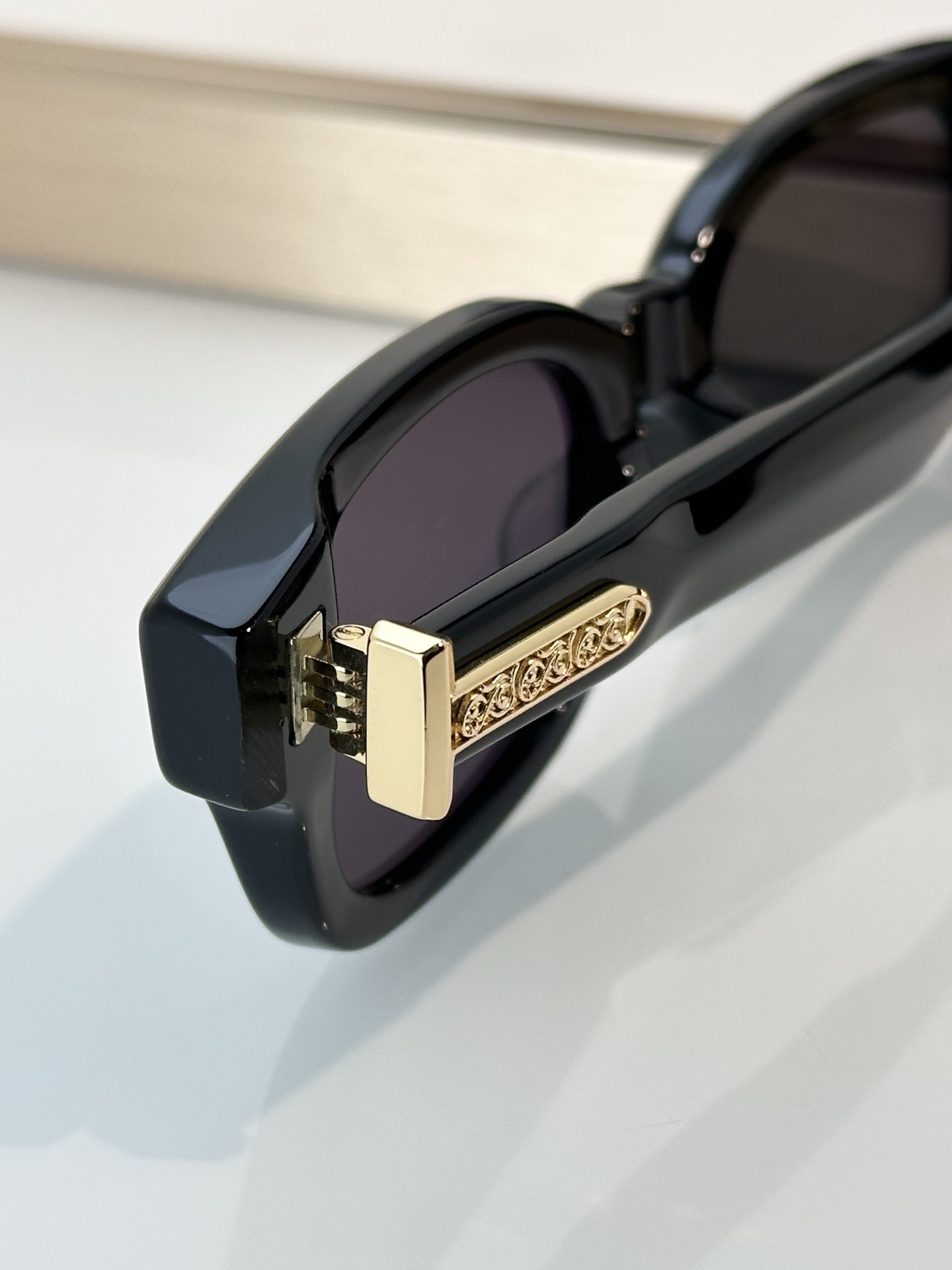 Designer Sunglasses WEIRDO