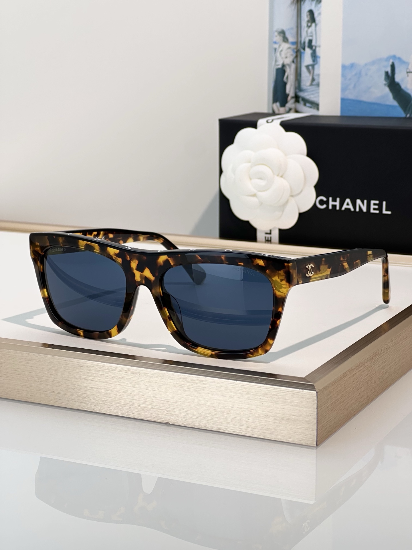 Chanel Sunglasses 5569
