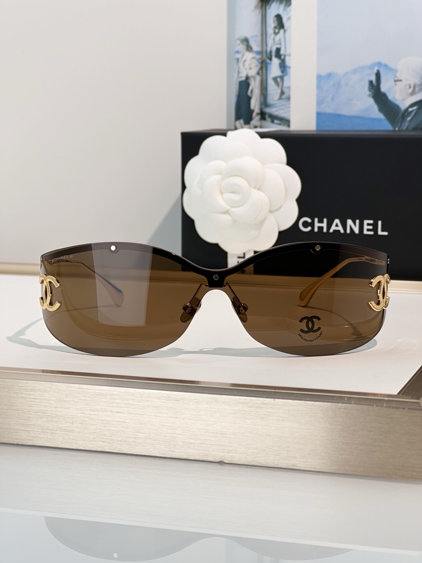 Chanel Sunglasses OCH9582