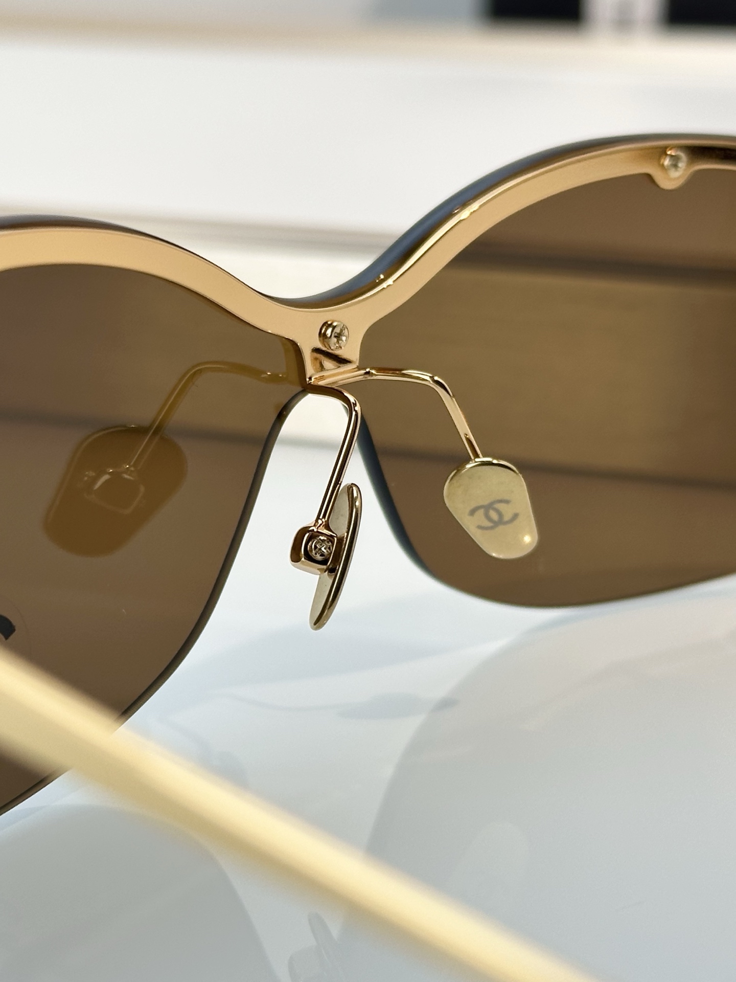 Chanel Sunglasses OCH9582