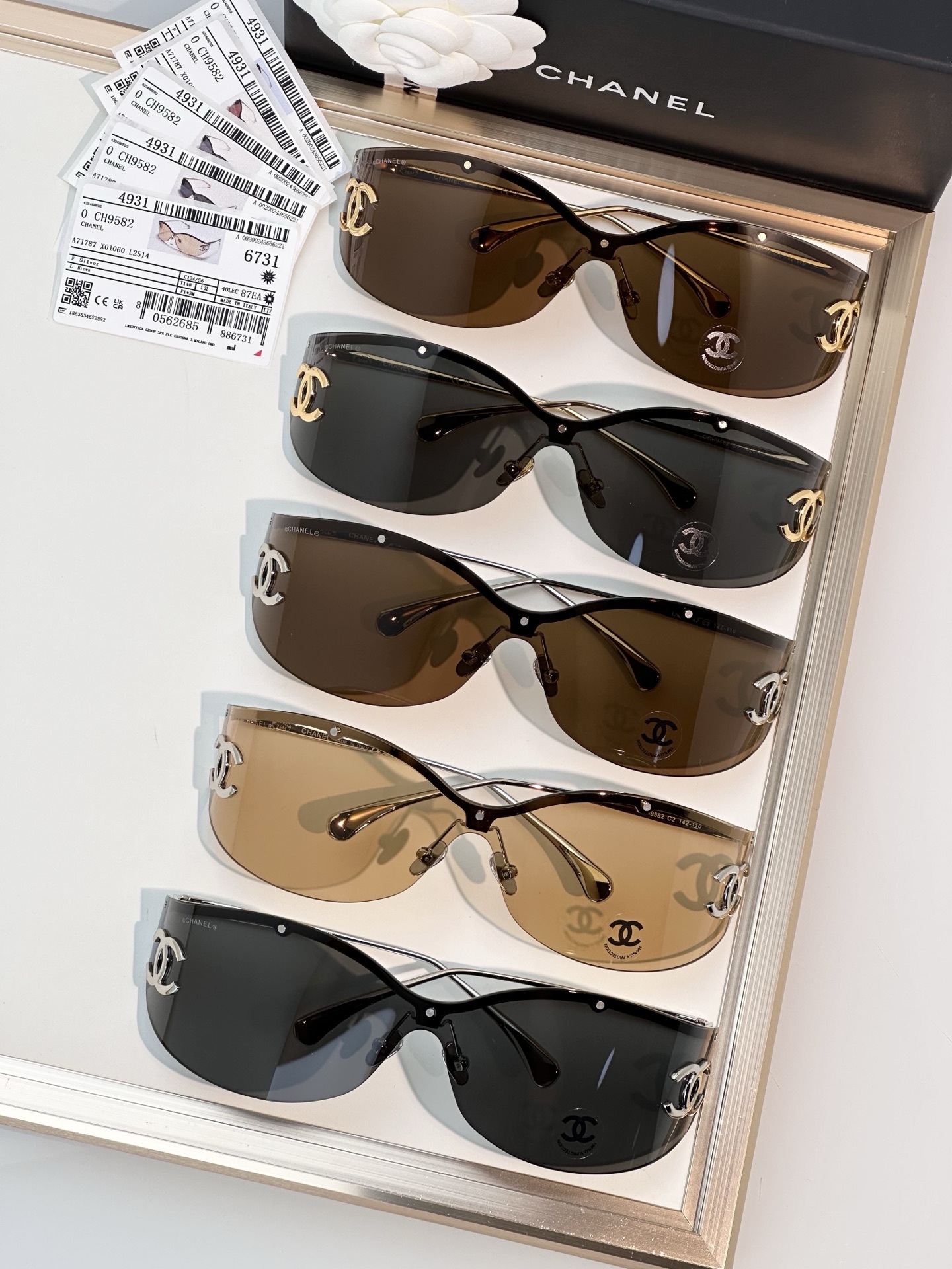Chanel Sunglasses OCH9582