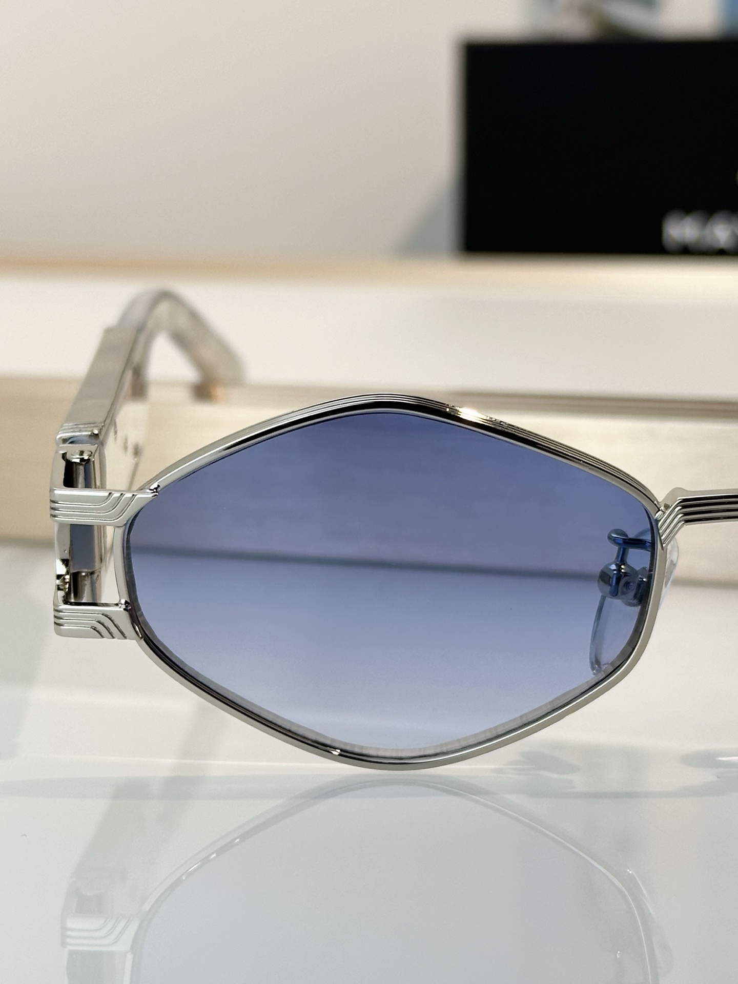 Designer Sunglasses THE