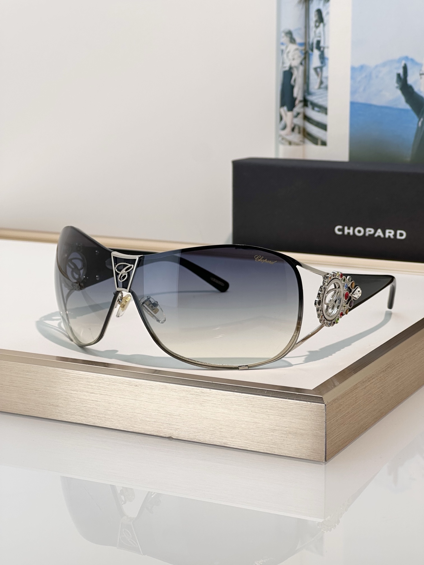 Designer Sunglasses SCH863S