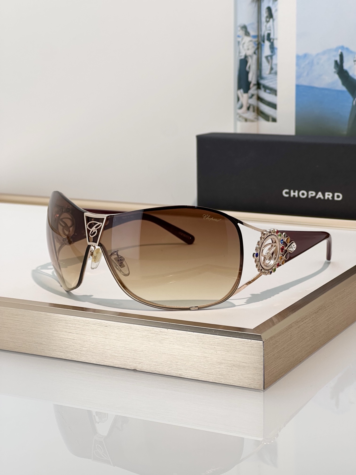 Designer Sunglasses SCH863S