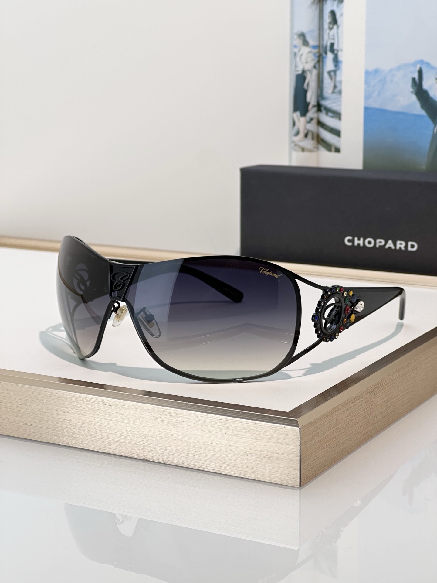 Designer Sunglasses SCH863S