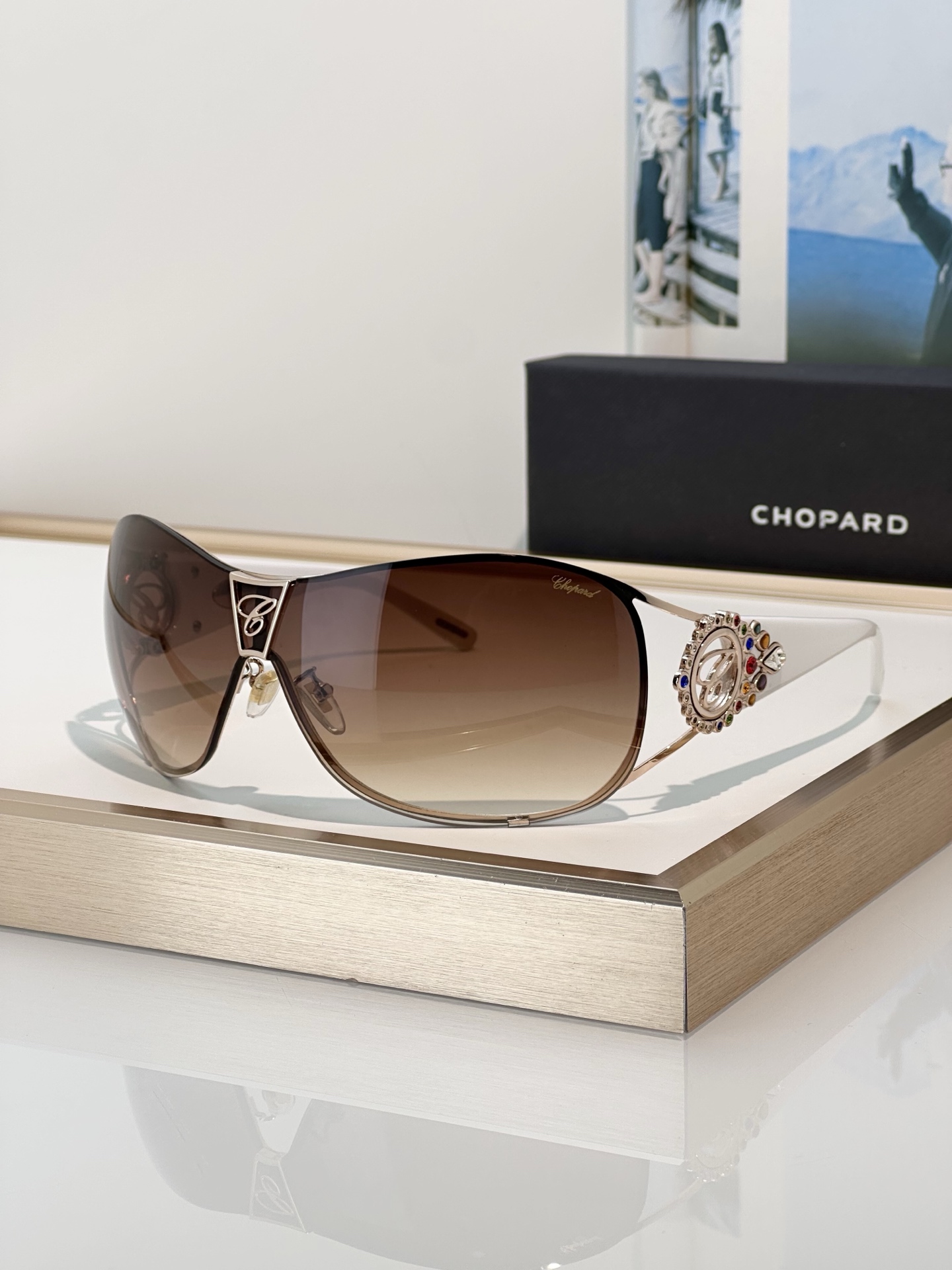 Designer Sunglasses SCH863S
