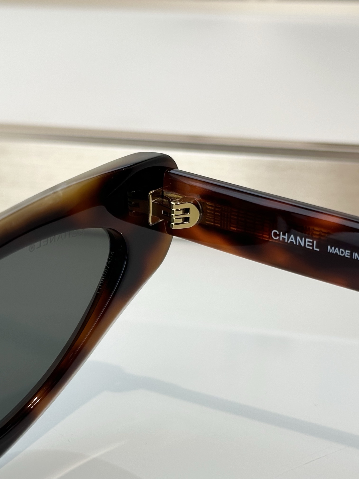 Chanel Sunglasses CH9203