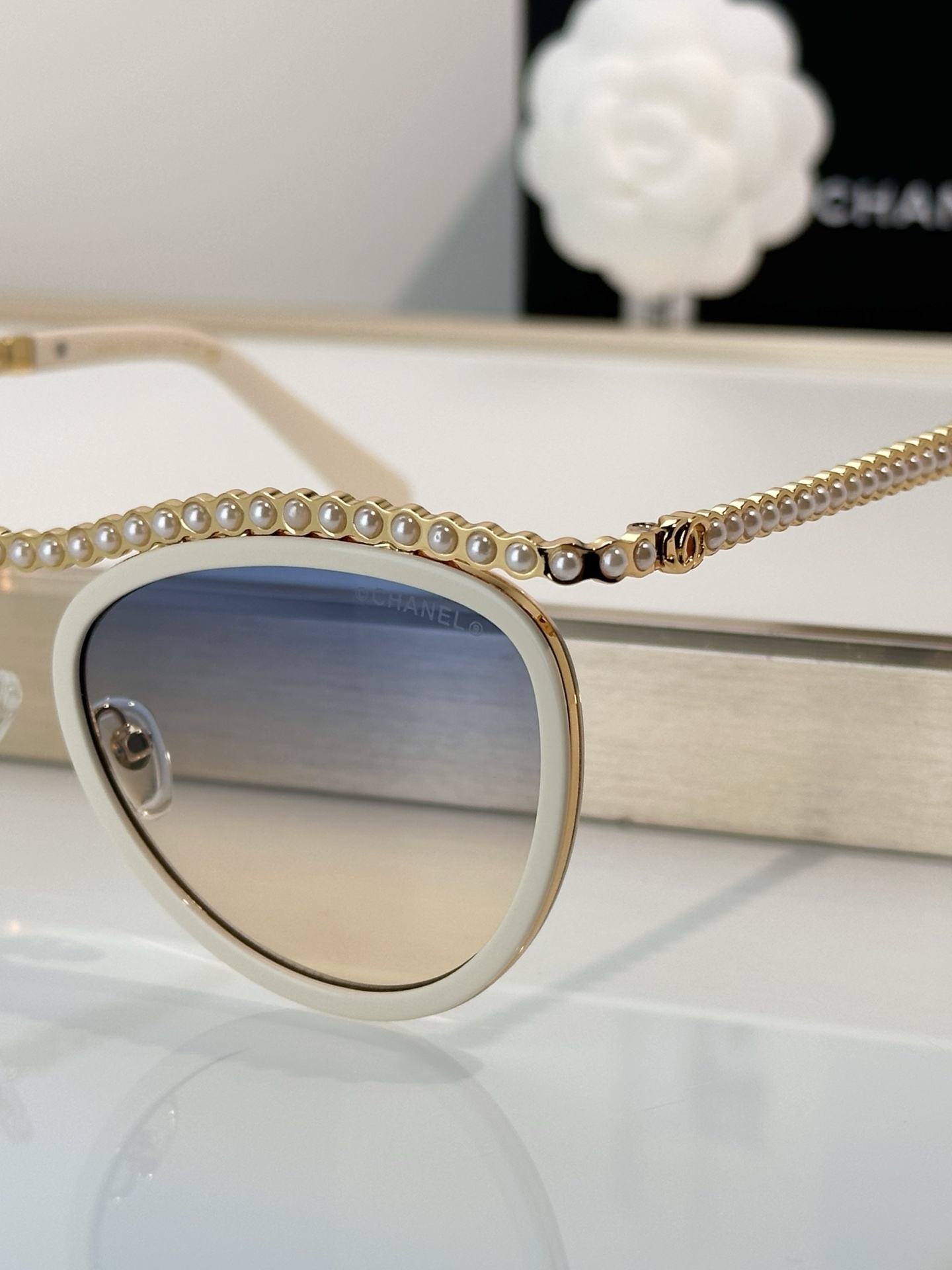 Chanel Sunglasses CH4296H