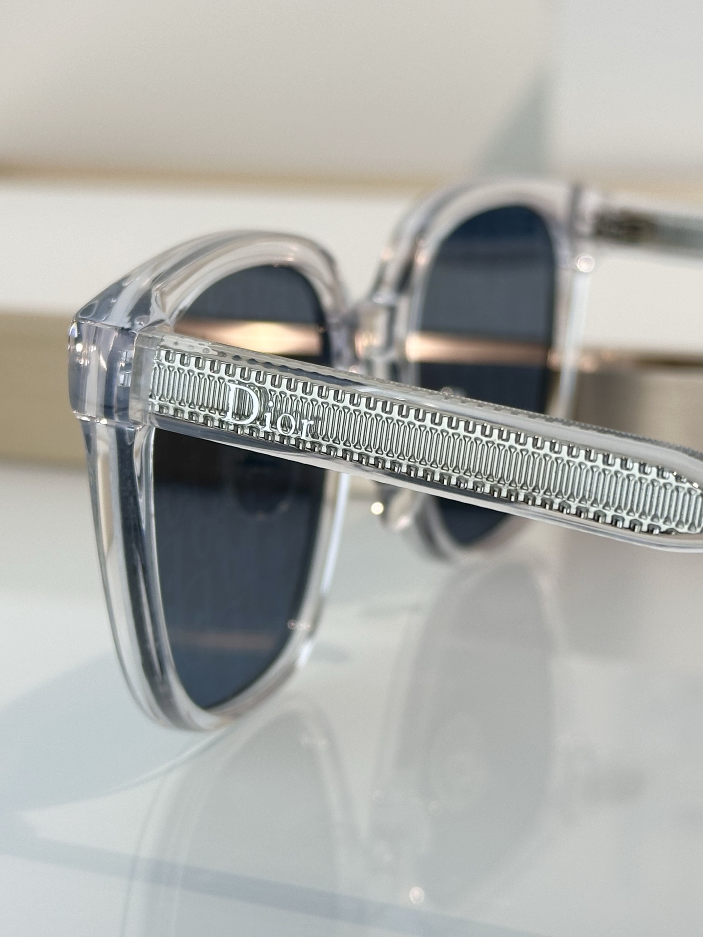 Designer Sunglasses Ribbon
