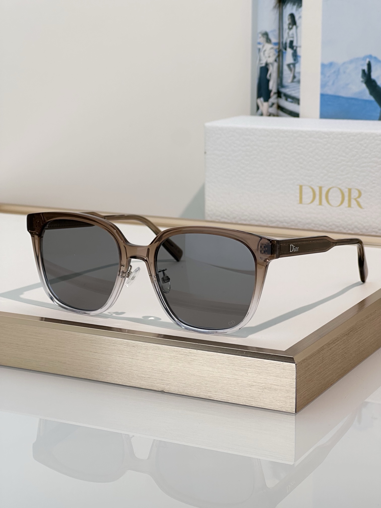 Designer Sunglasses Ribbon