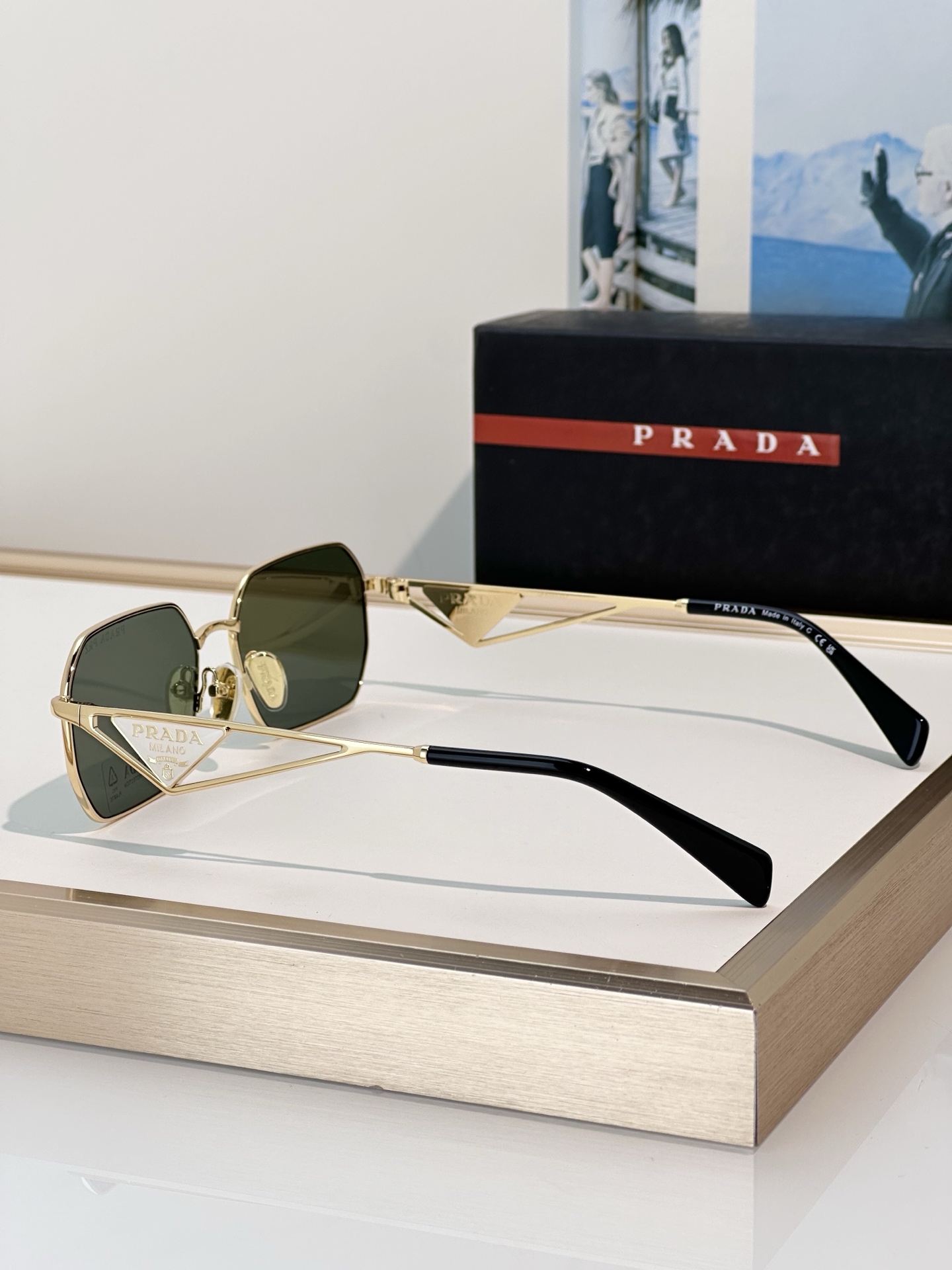 Designer Sunglasses PRA51S