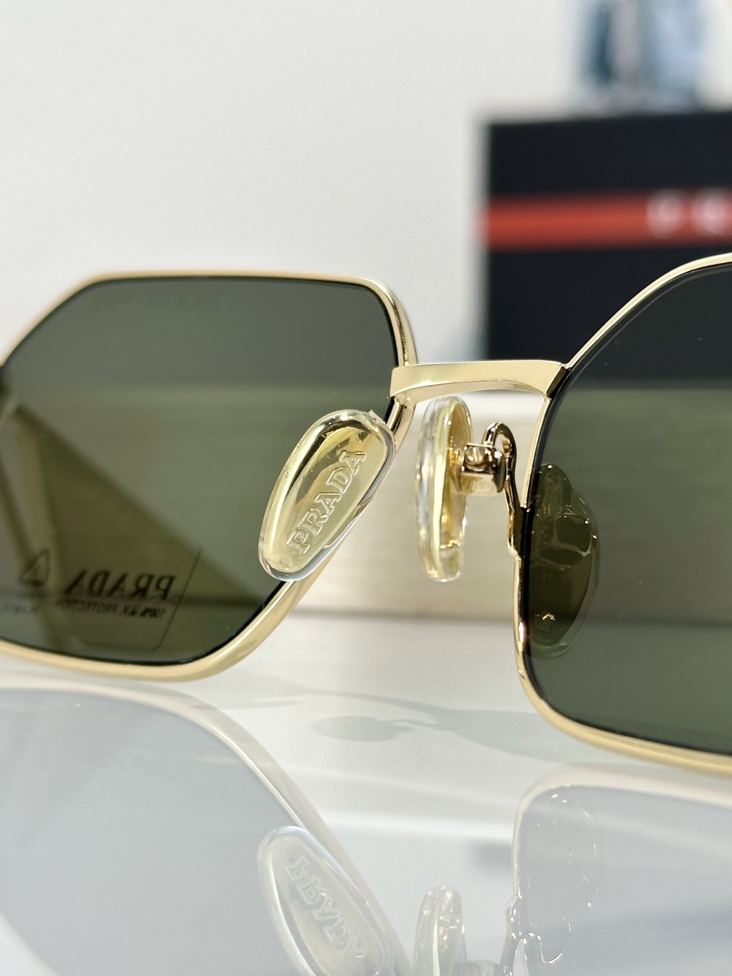 Designer Sunglasses PRA51S