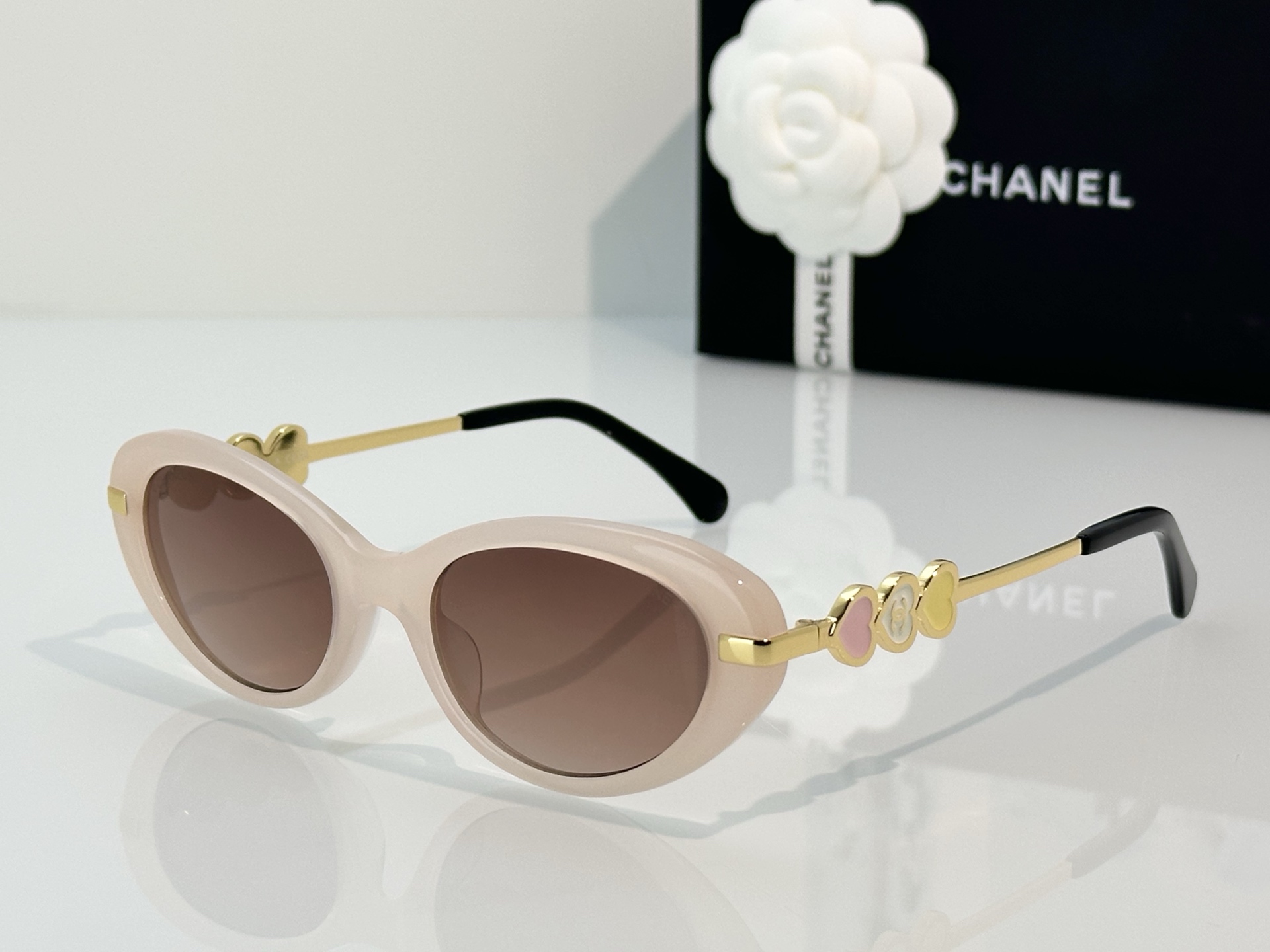 Chanel Sunglasses CH7298B