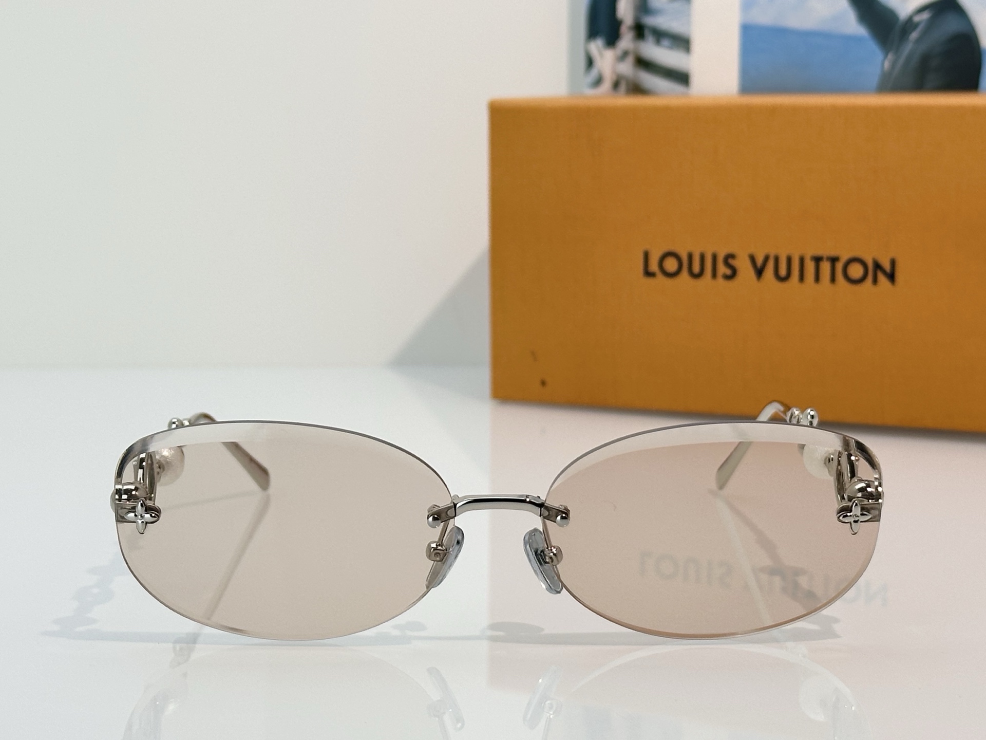 Designer Sunglasses Z3166U