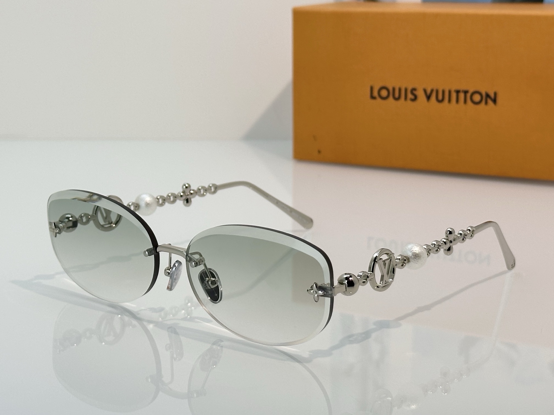 Designer Sunglasses Z3166U