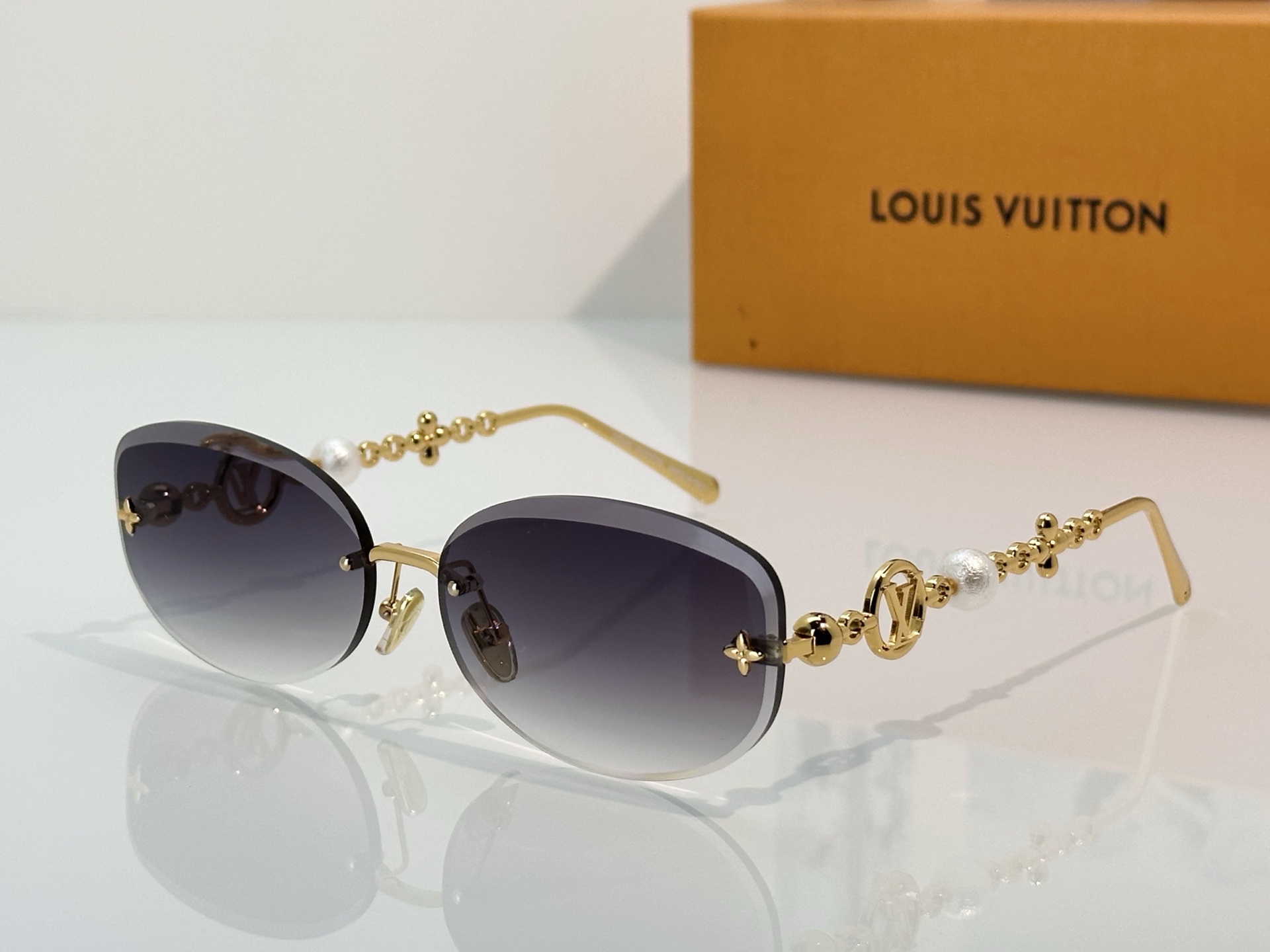 Designer Sunglasses Z3166U