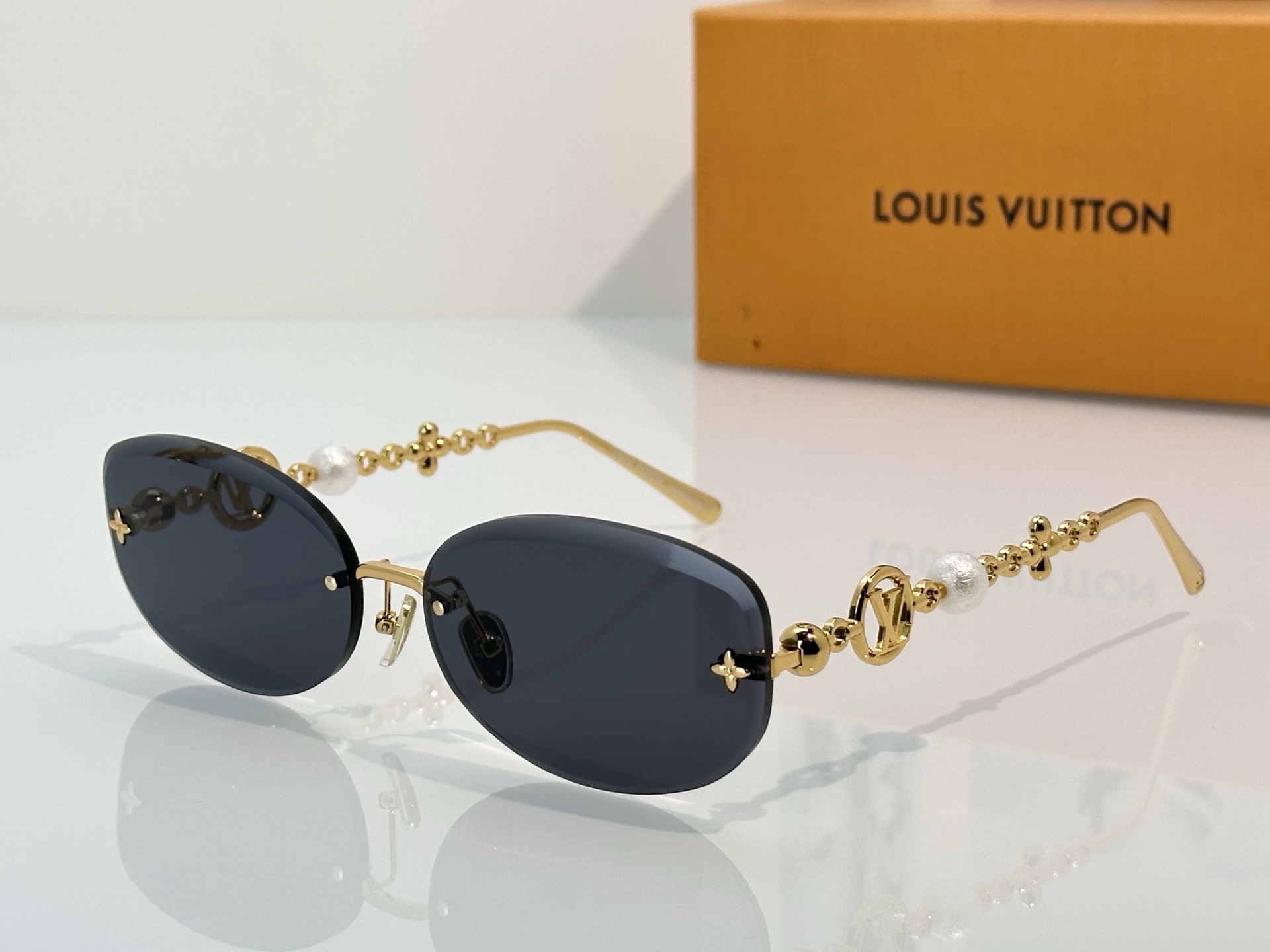 Designer Sunglasses Z3166U
