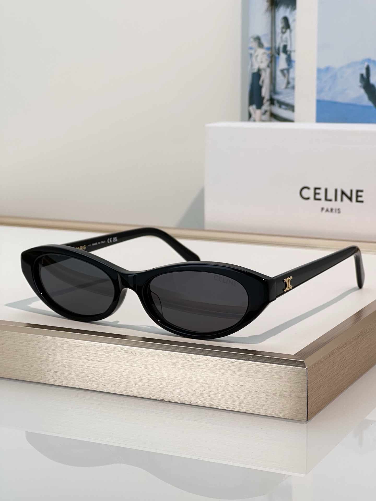 Designer Sunglasses CL40353U