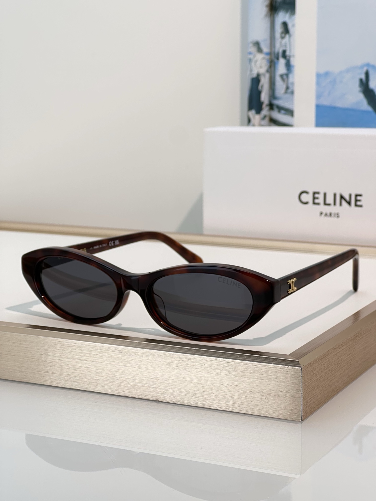 Designer Sunglasses CL40353U