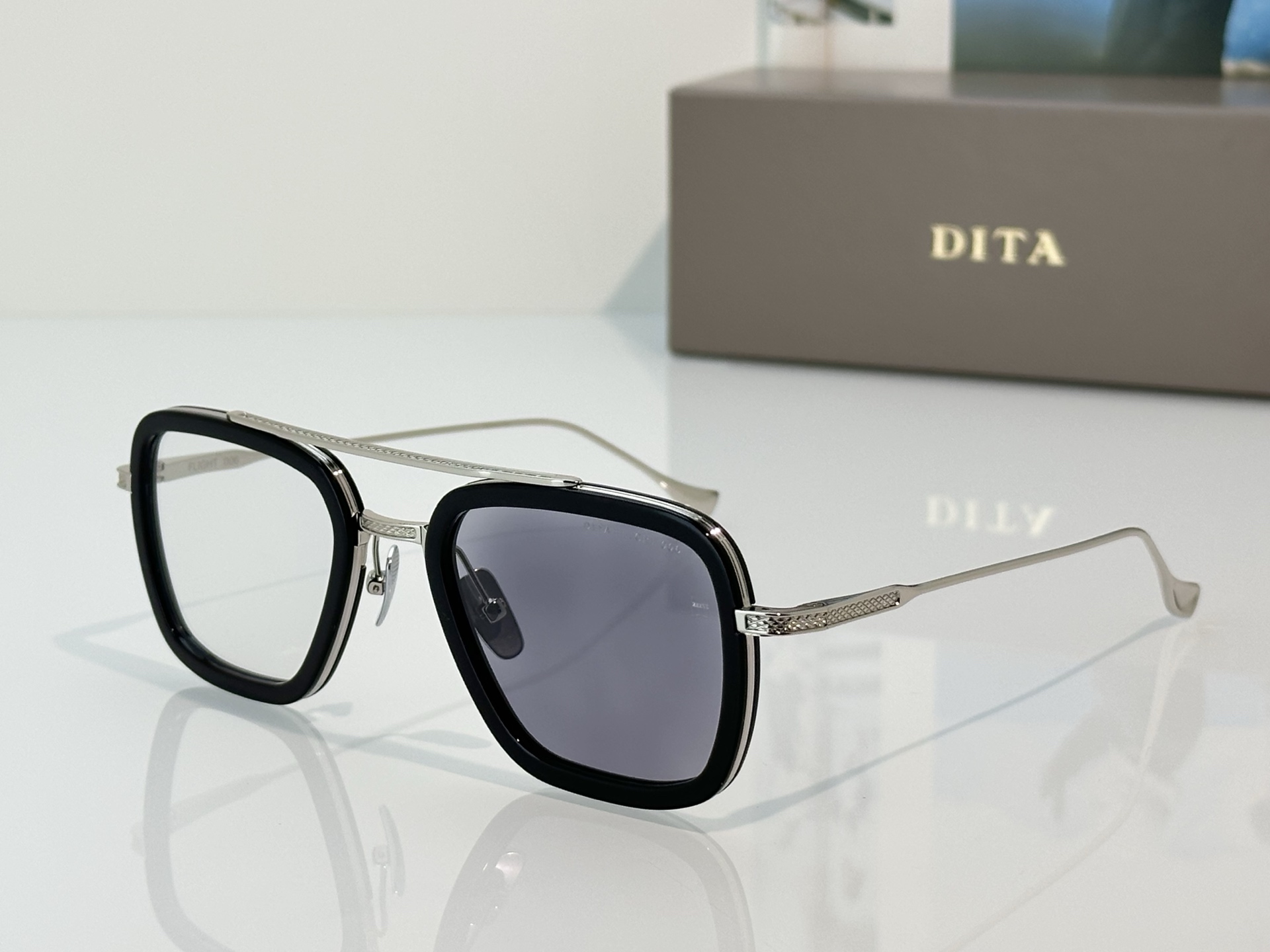 DITA Sunglasses Flight