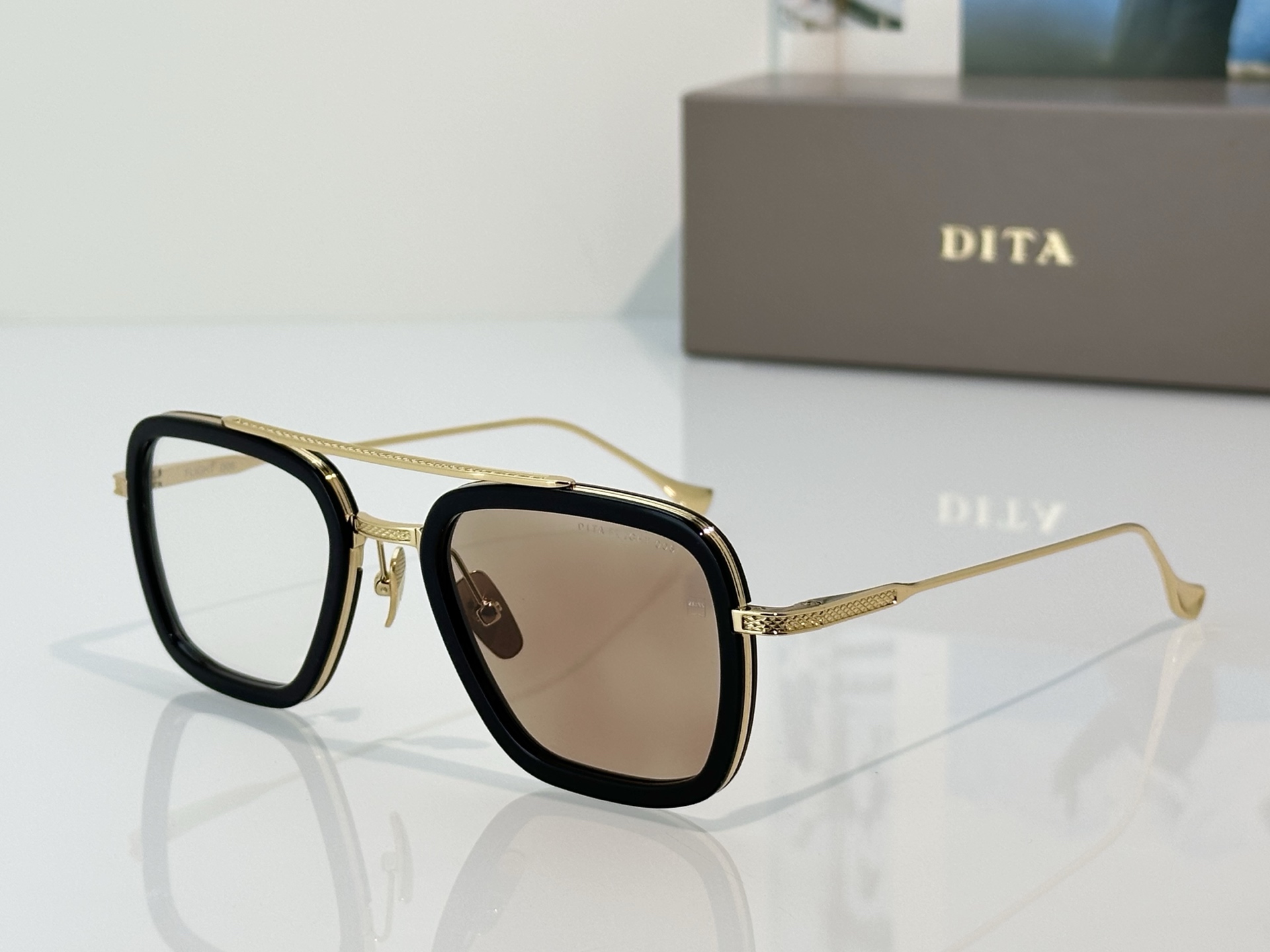 DITA Sunglasses Flight