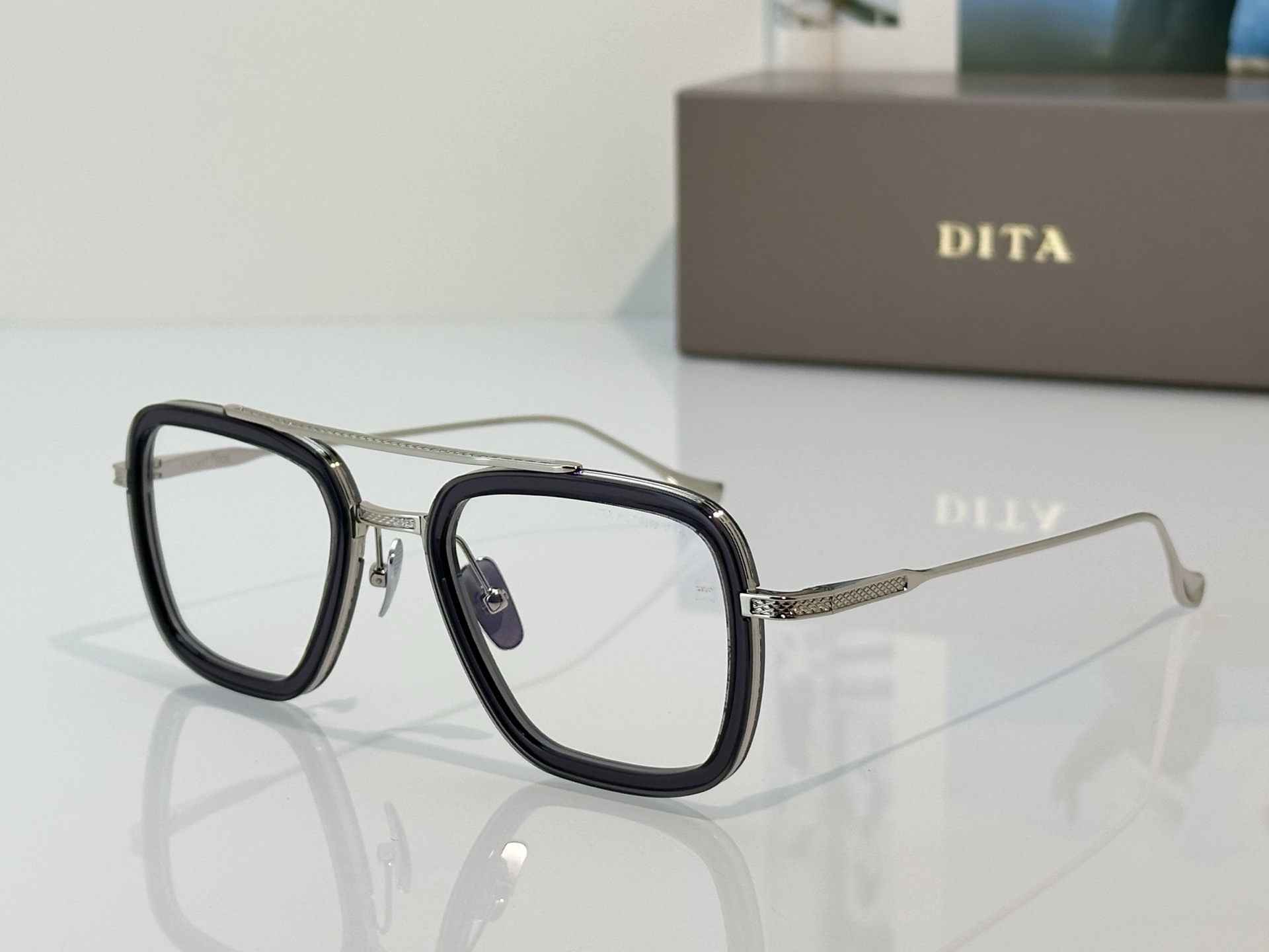 DITA Sunglasses Flight