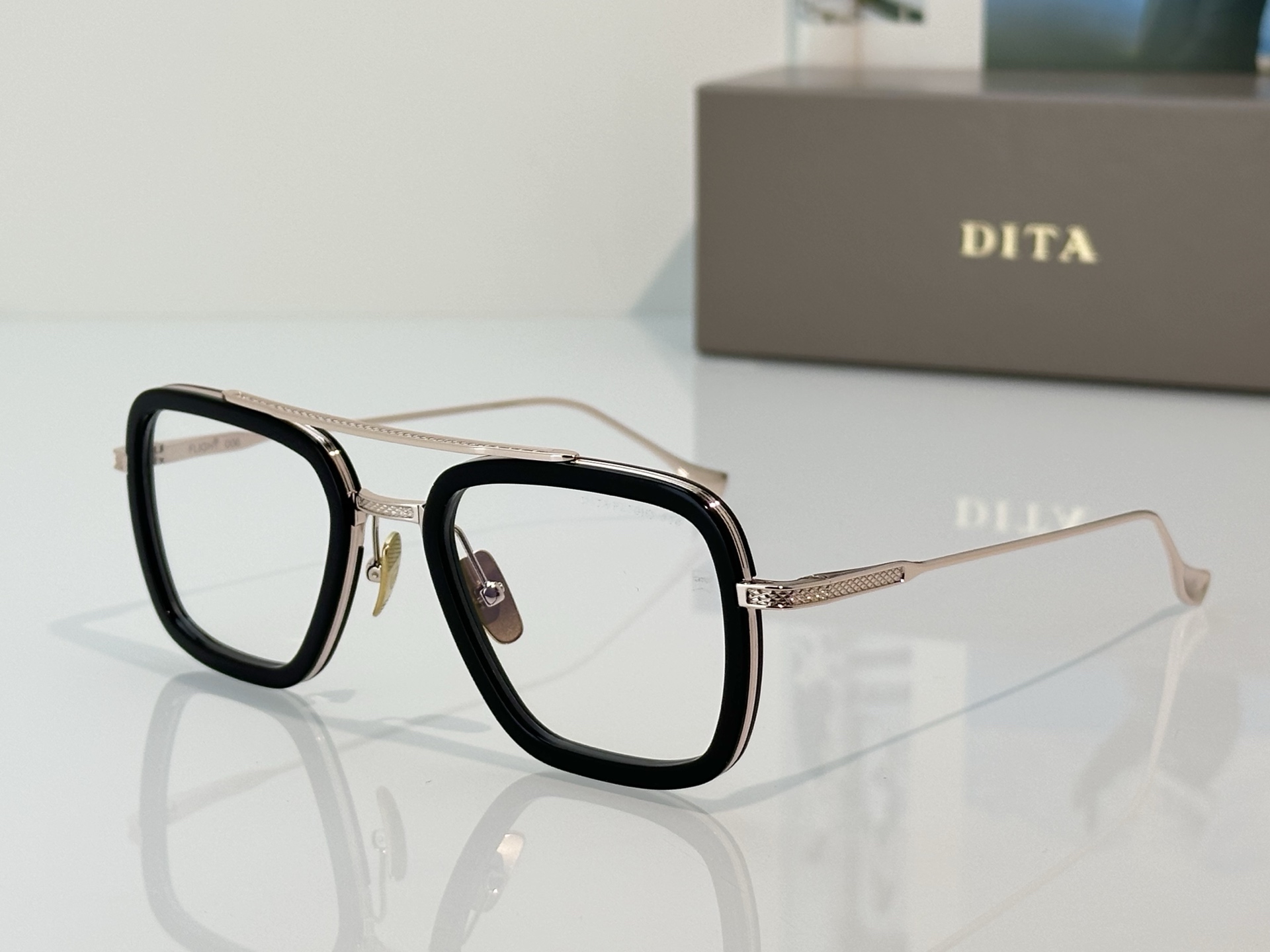 DITA Sunglasses Flight