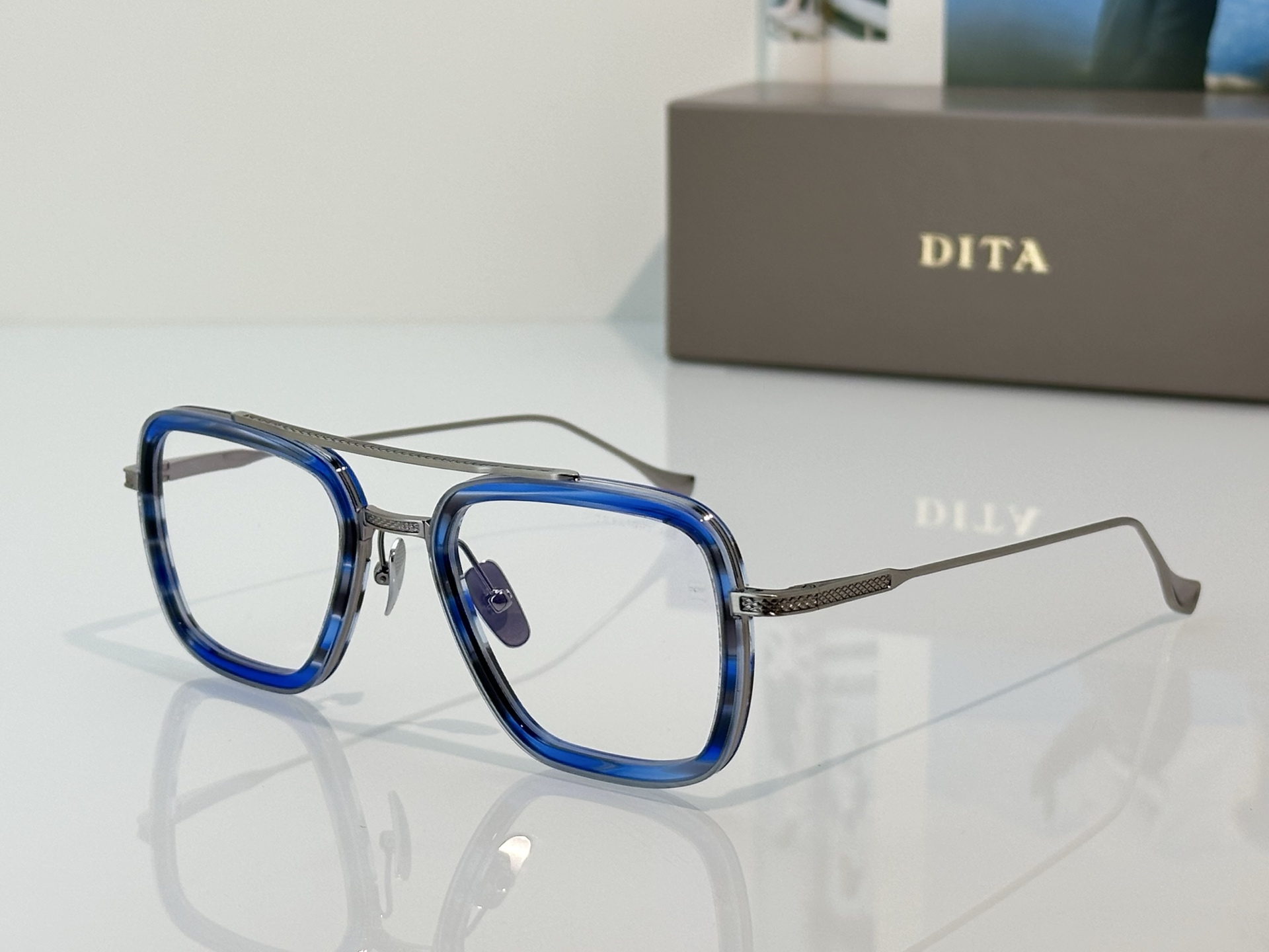 DITA Sunglasses Flight