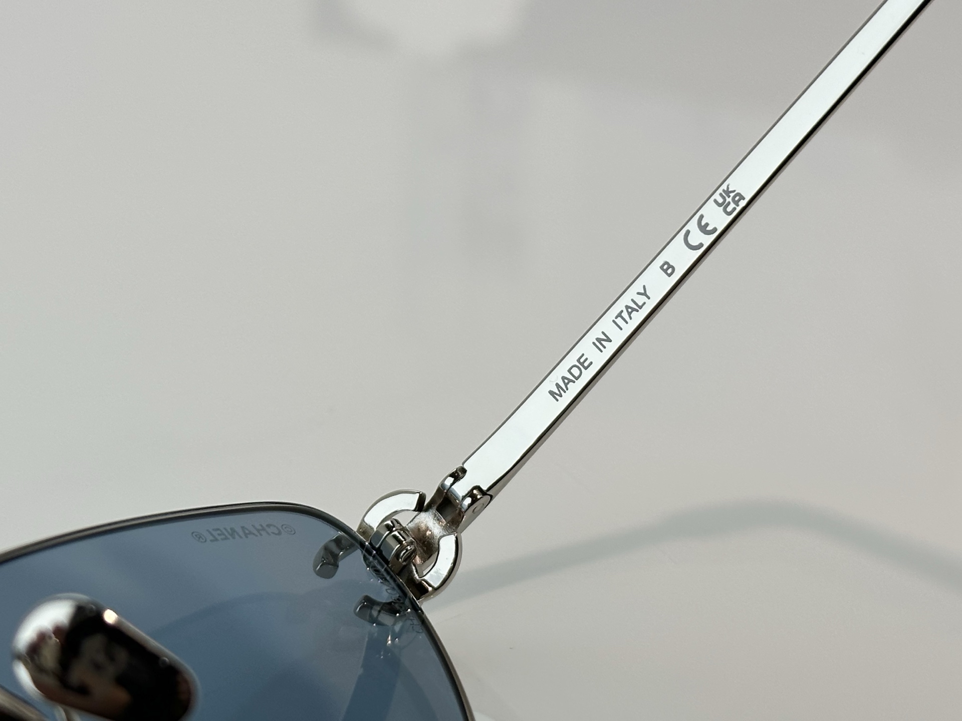 Chanel Sunglasses CH2232