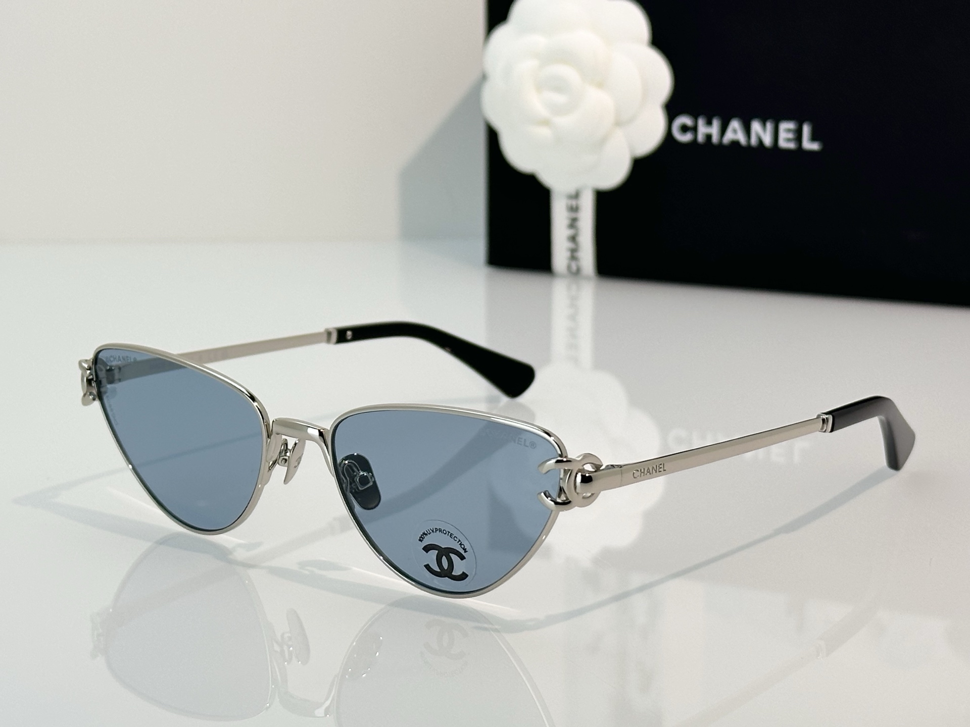 Chanel Sunglasses CH2232
