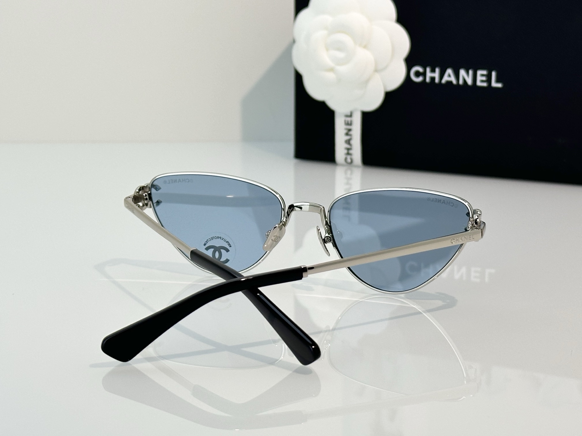 Chanel Sunglasses CH2232