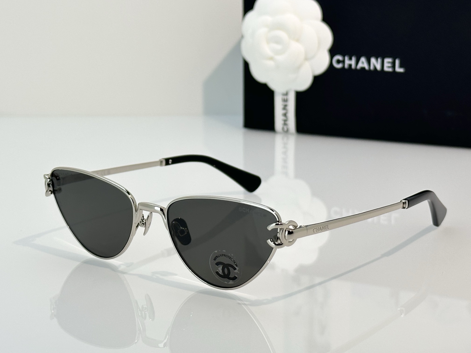 Chanel Sunglasses CH2232
