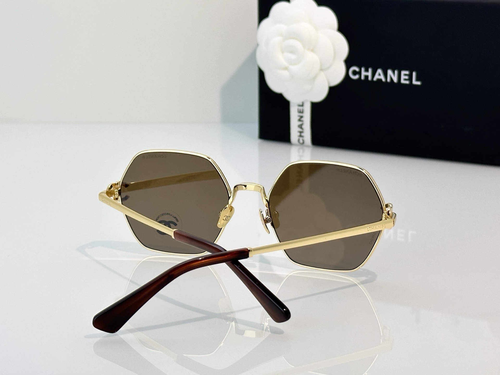 Chanel Sunglasses CH2231