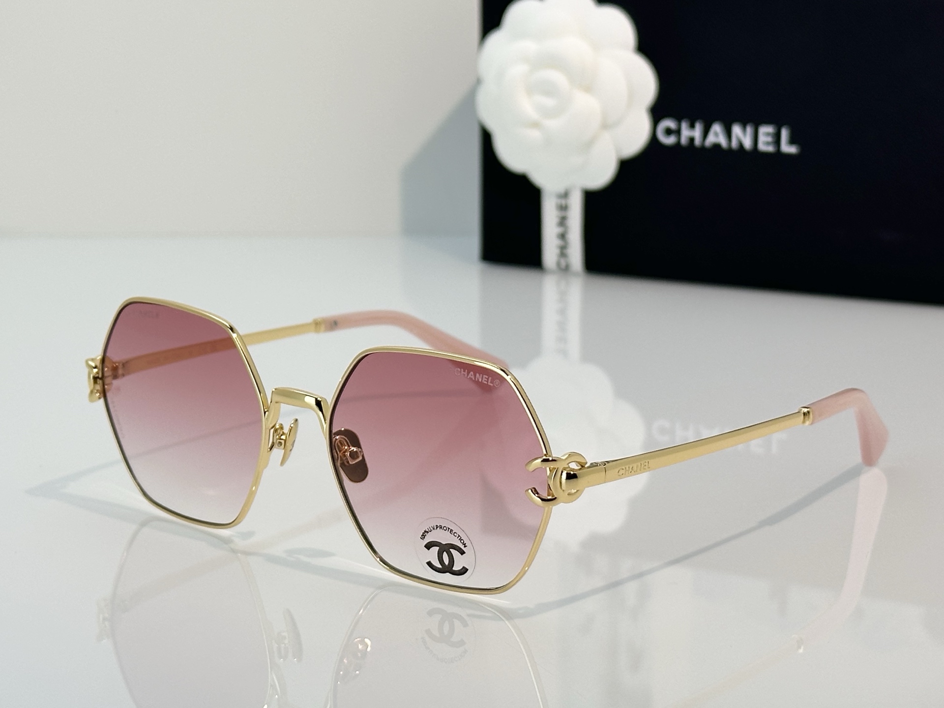 Chanel Sunglasses CH2231