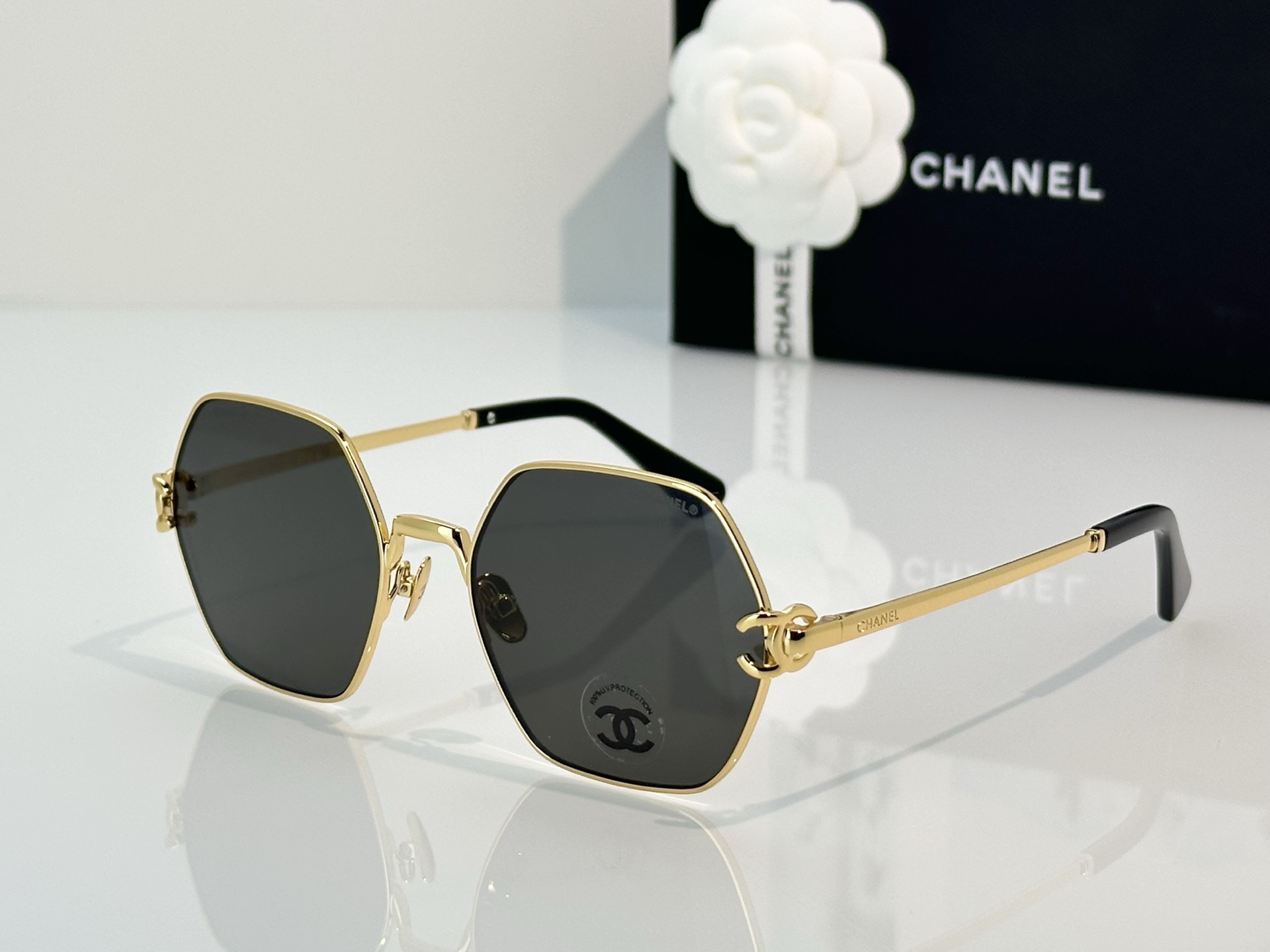 Chanel Sunglasses CH2231