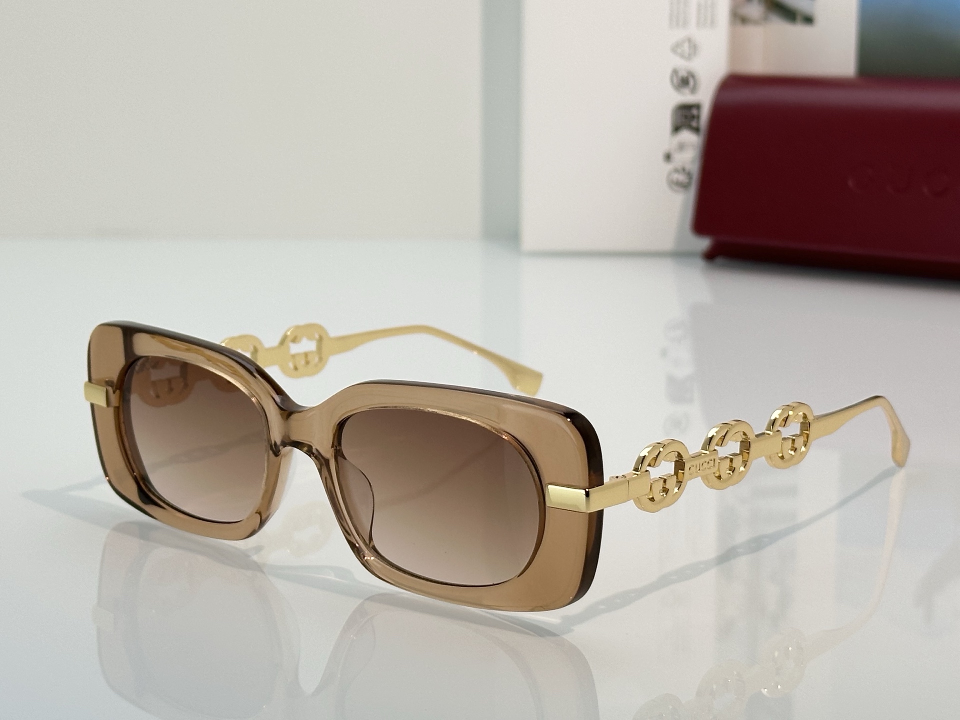 Designer Sunglasses GG7302