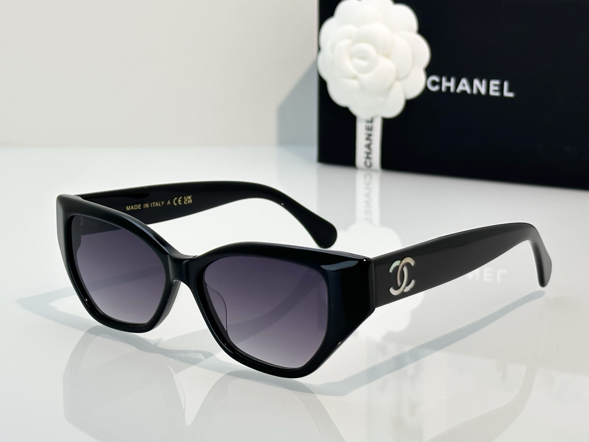 Chanel Sunglasses A71765