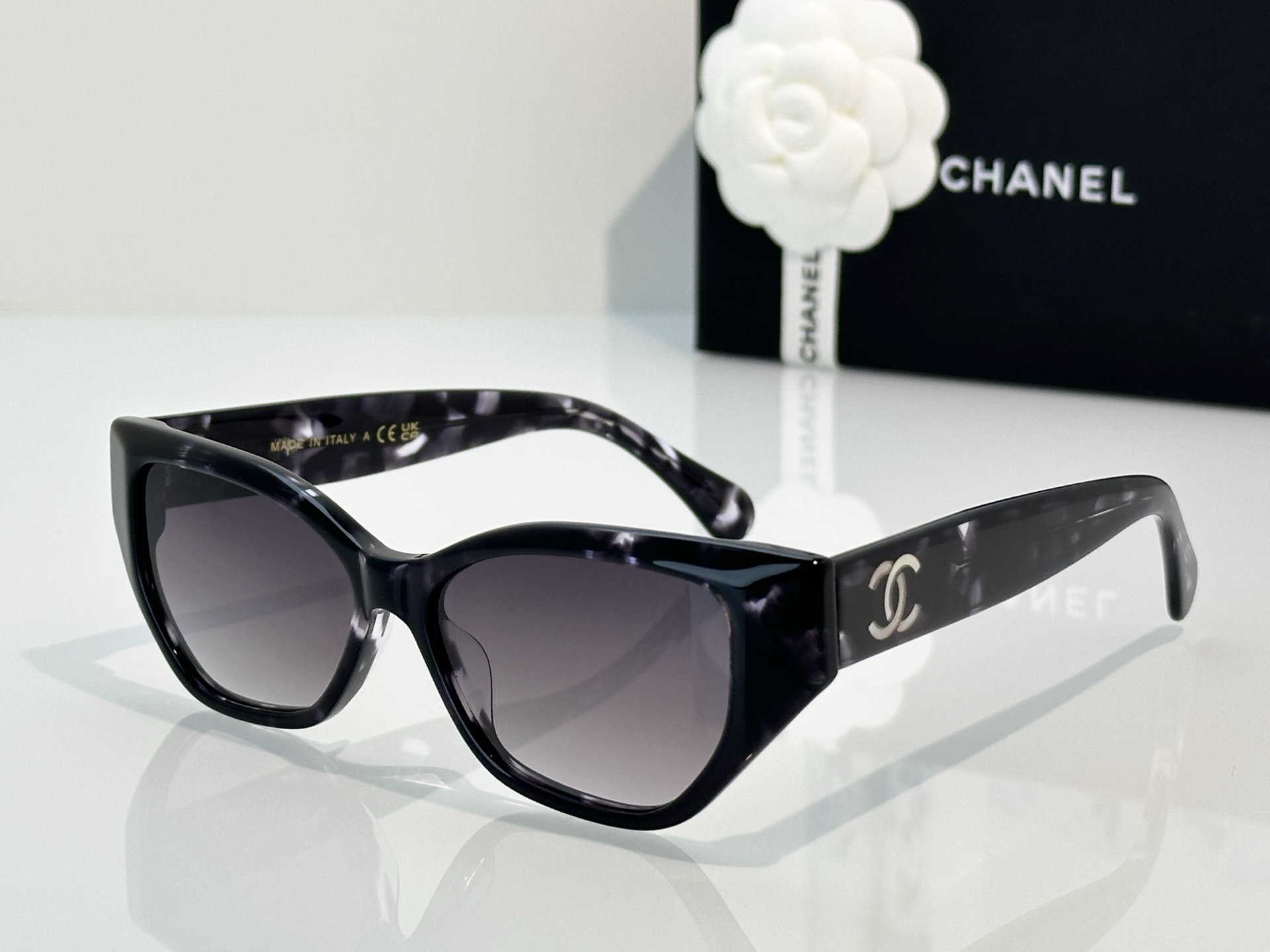 Chanel Sunglasses A71765