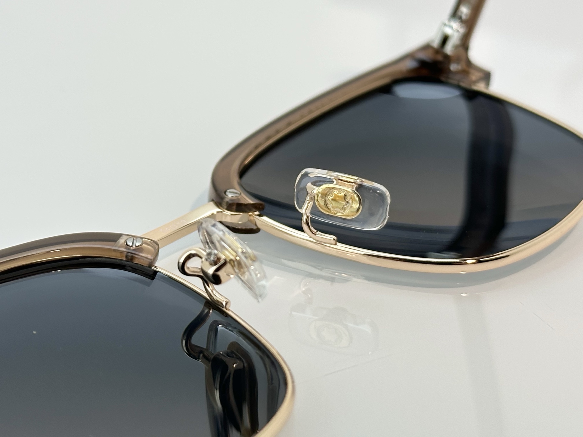 Designer Sunglasses MB0488SA