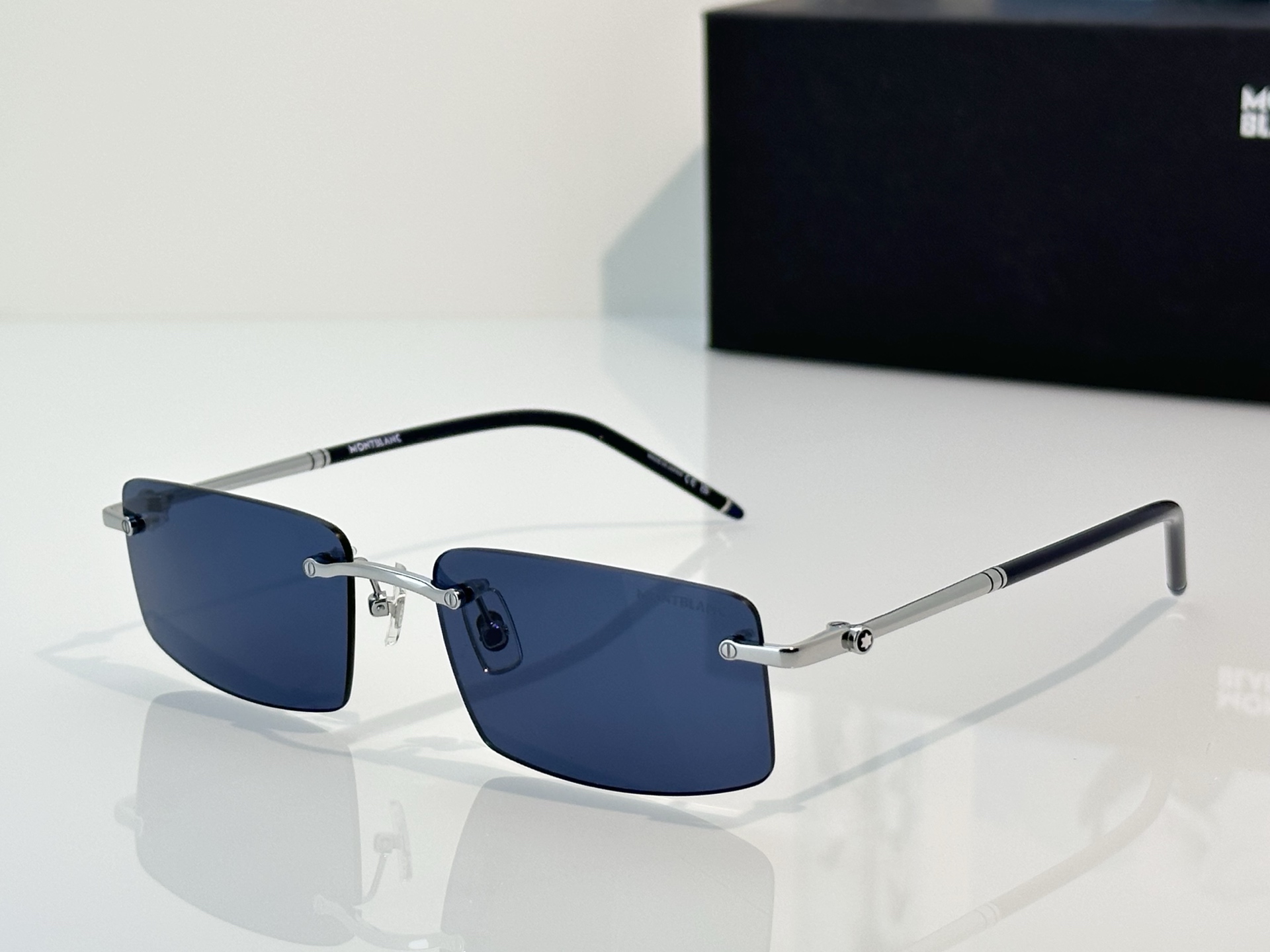 Designer Sunglasses MB0443S