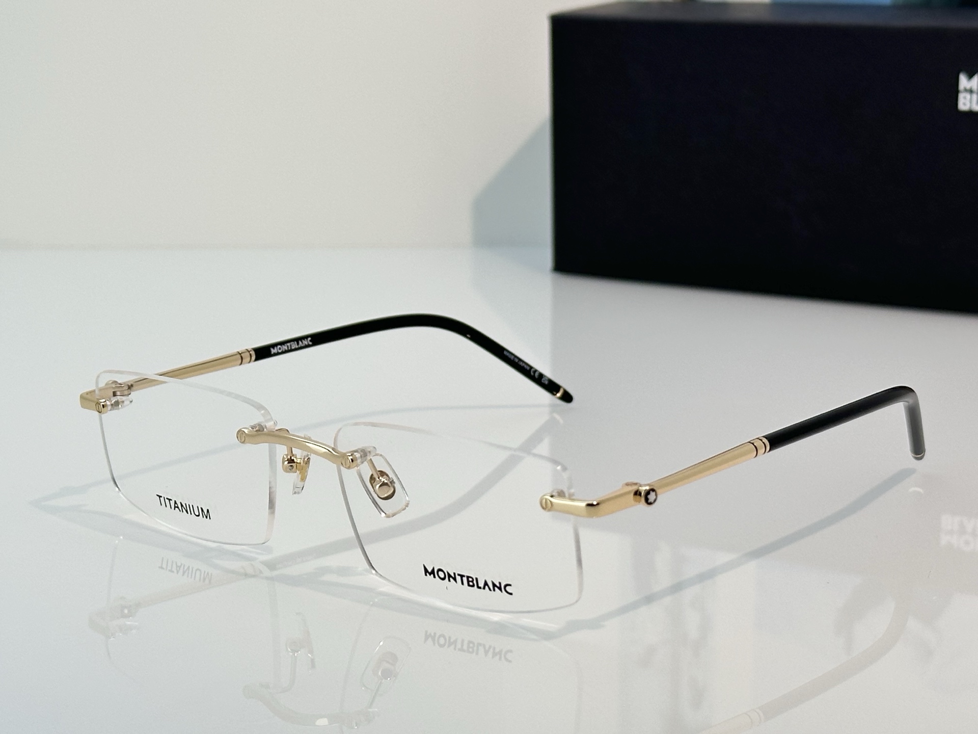 Designer Sunglasses MB0443S