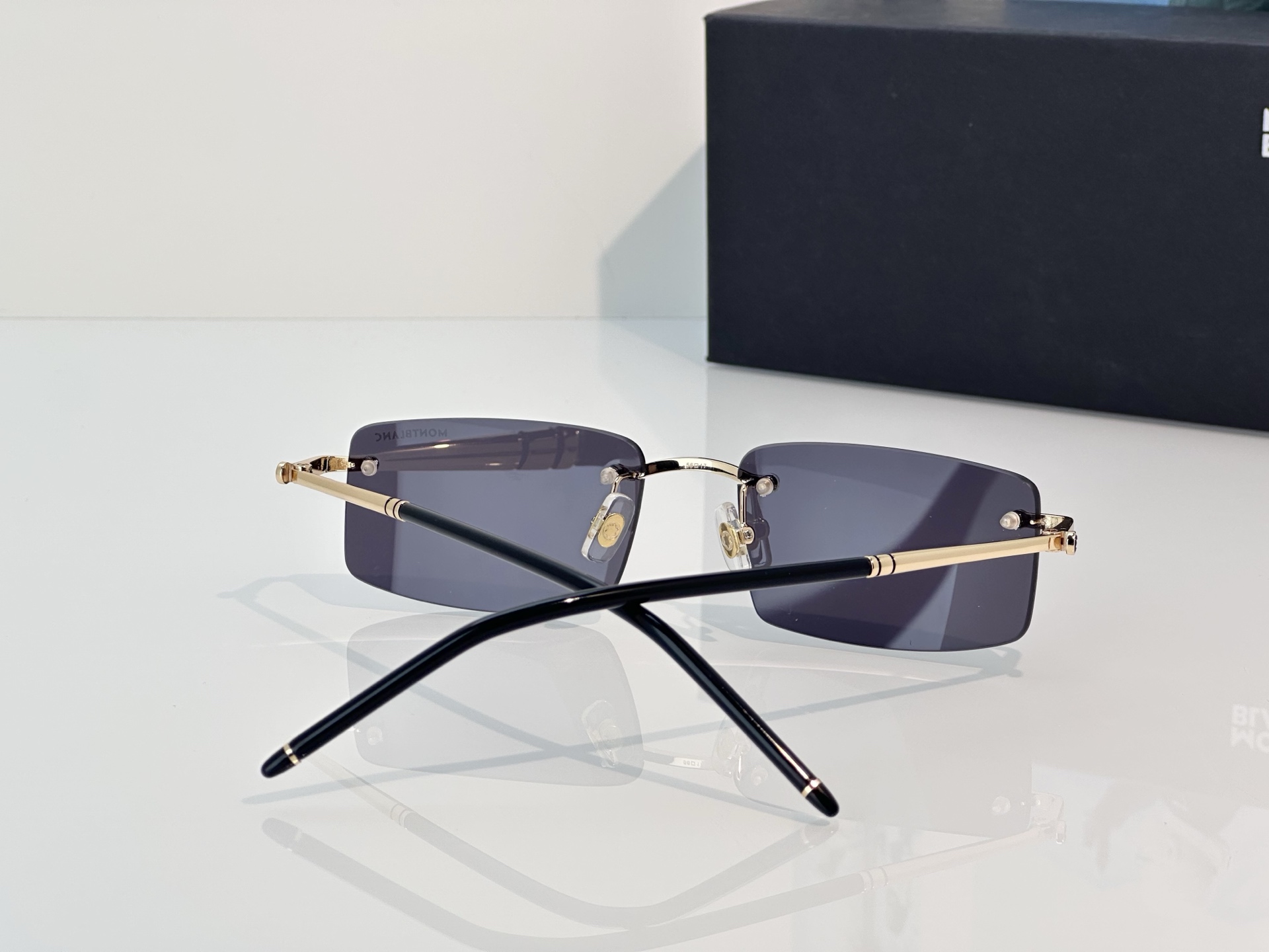 Designer Sunglasses MB0443S